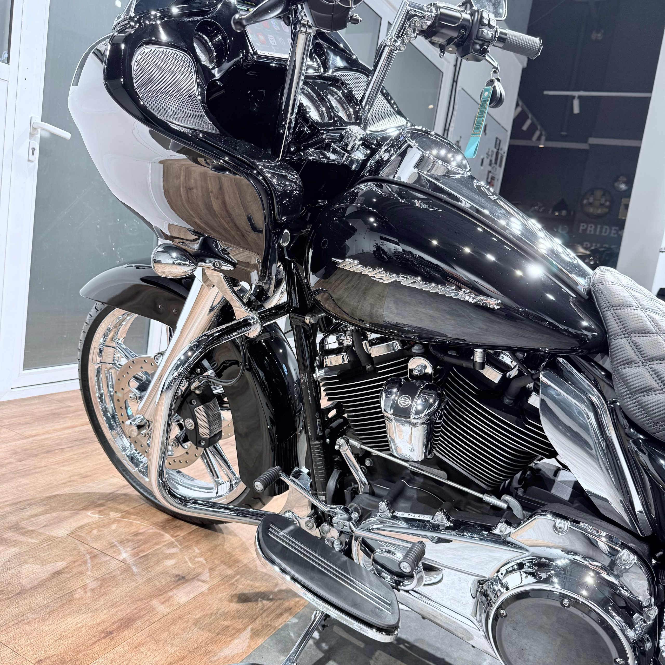 2017 Rоаd Glide Sресial 107 ABS Blасk Ваgger. Hello Davidson, Москва. Только хорошие мотоциклы…