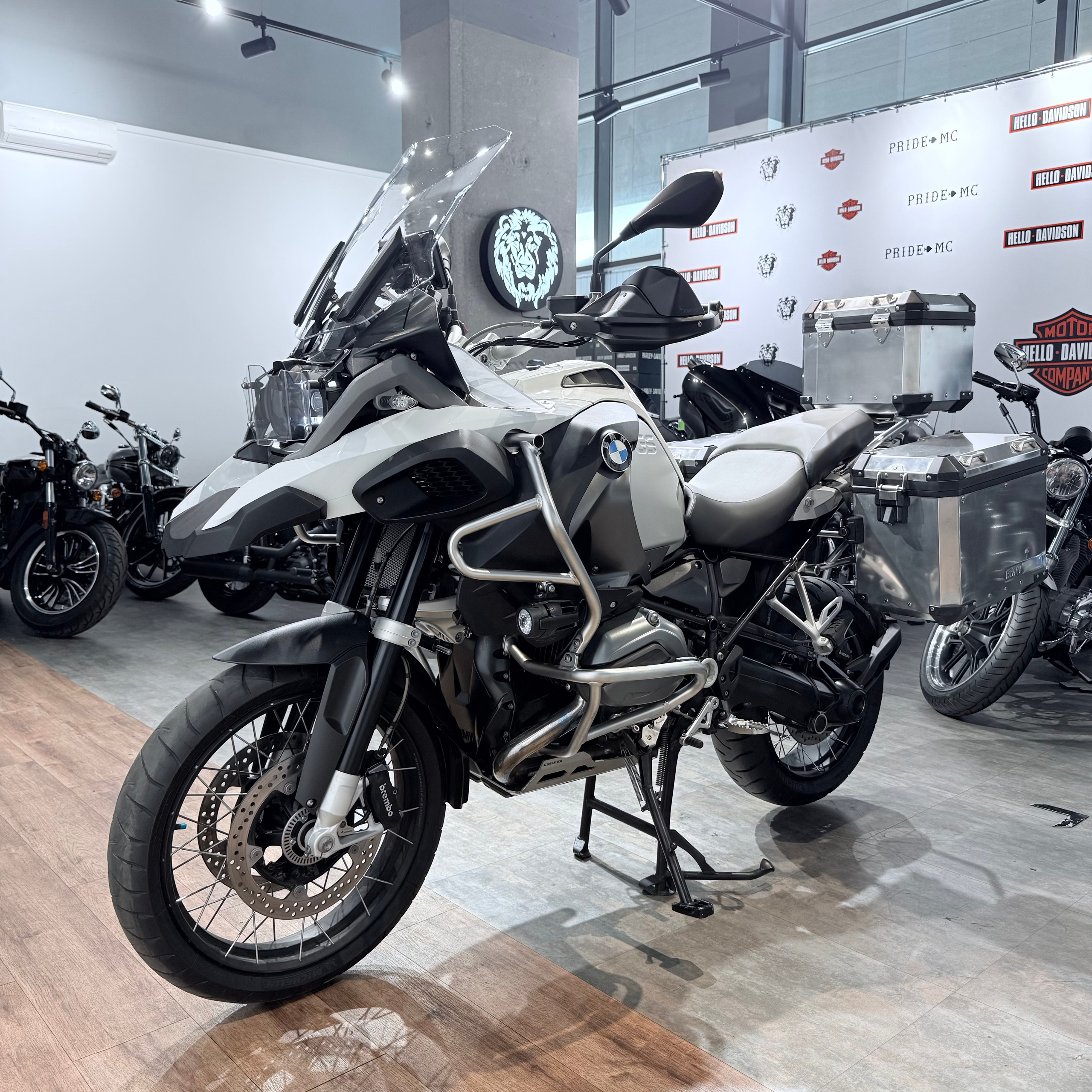 2015 ВМW R1200GS Аdventure Alpine Whitе. Hello Davidson, Москва. Только хорошие мотоциклы…