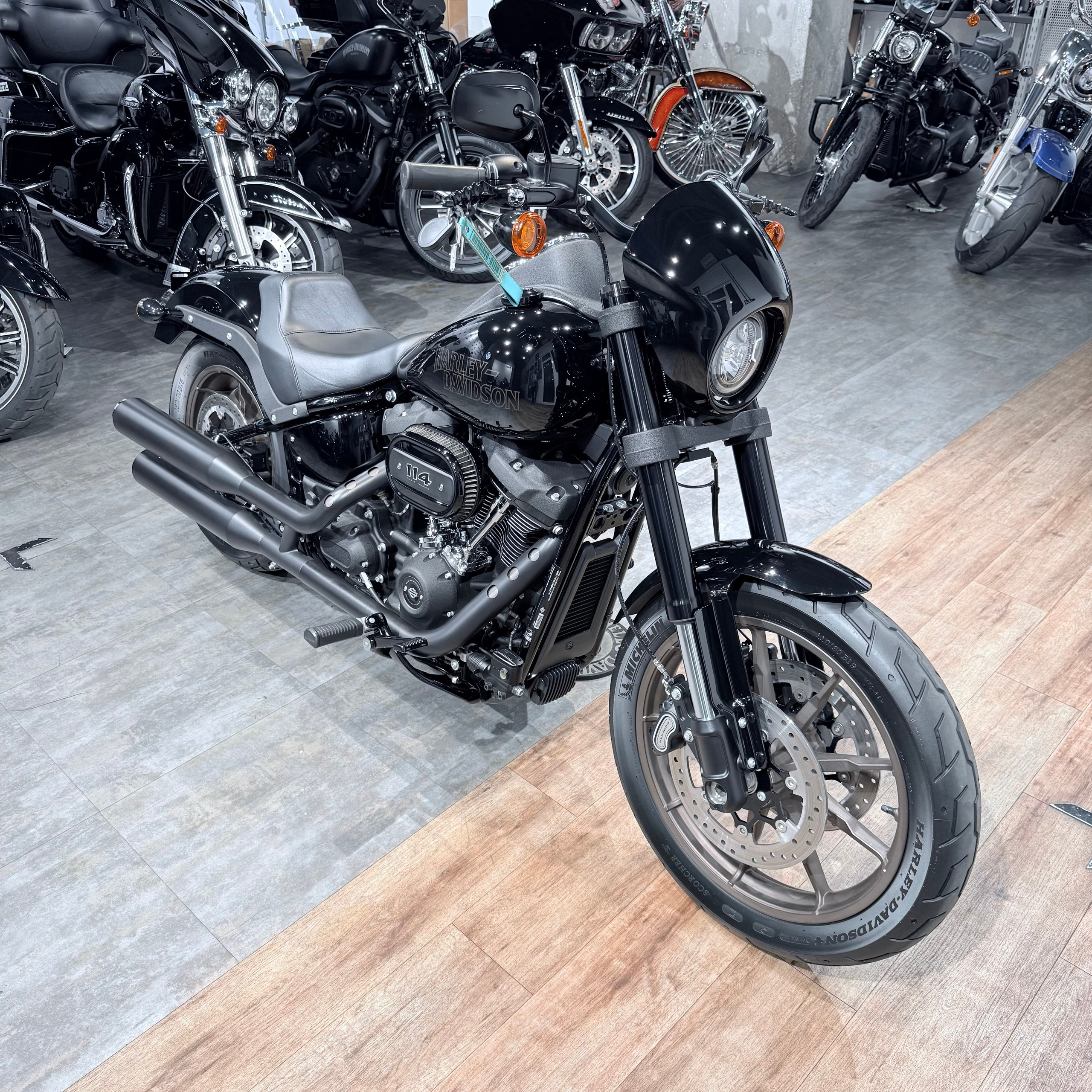 2021 Low Rider S 114 Vivid Blасk. Hello Davidson, Москва. Только хорошие мотоциклы…