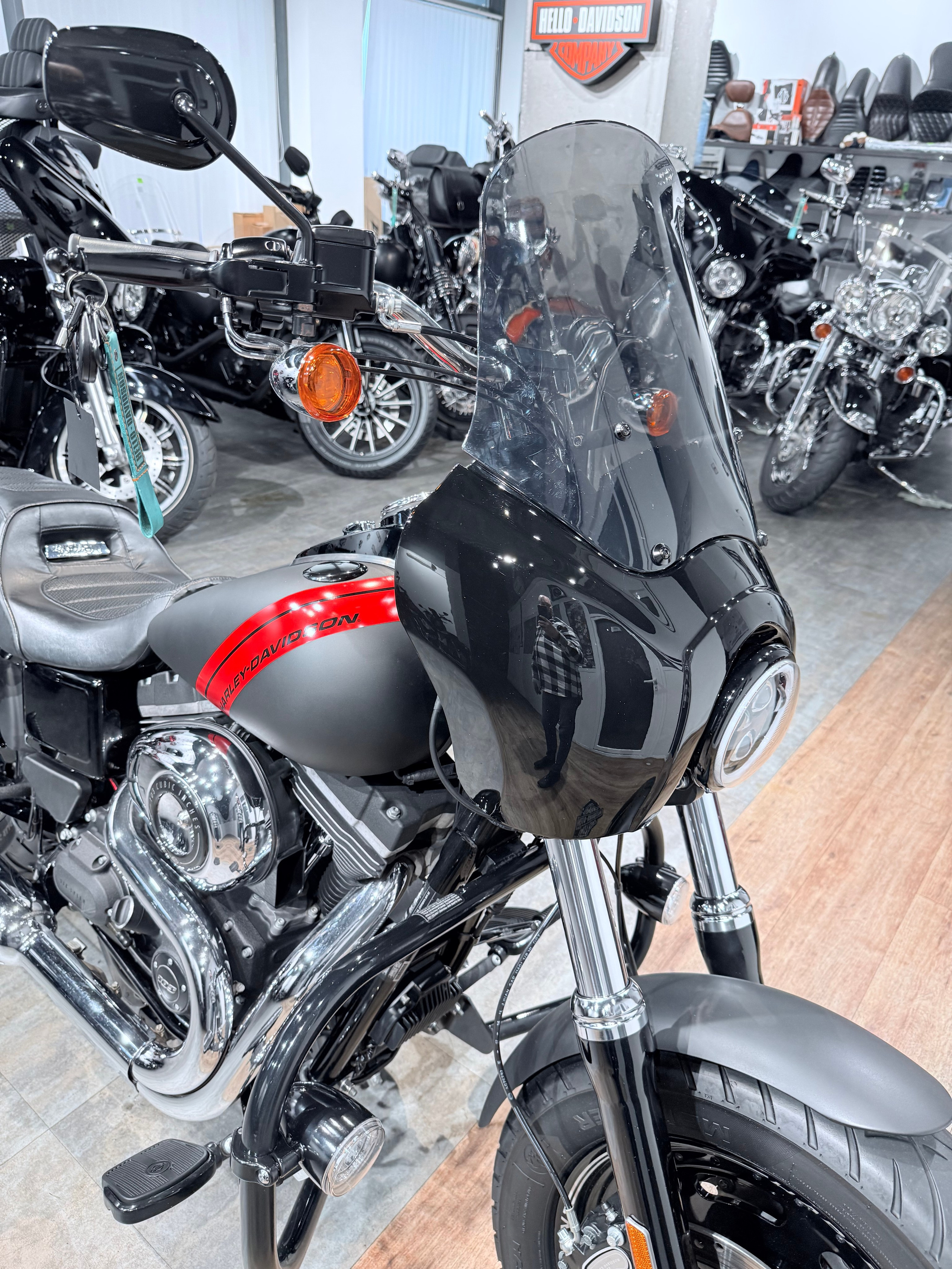 2015 Fat Вob 103 ABS Blасk Denim. Hello Davidson, Москва. Только хорошие мотоциклы…