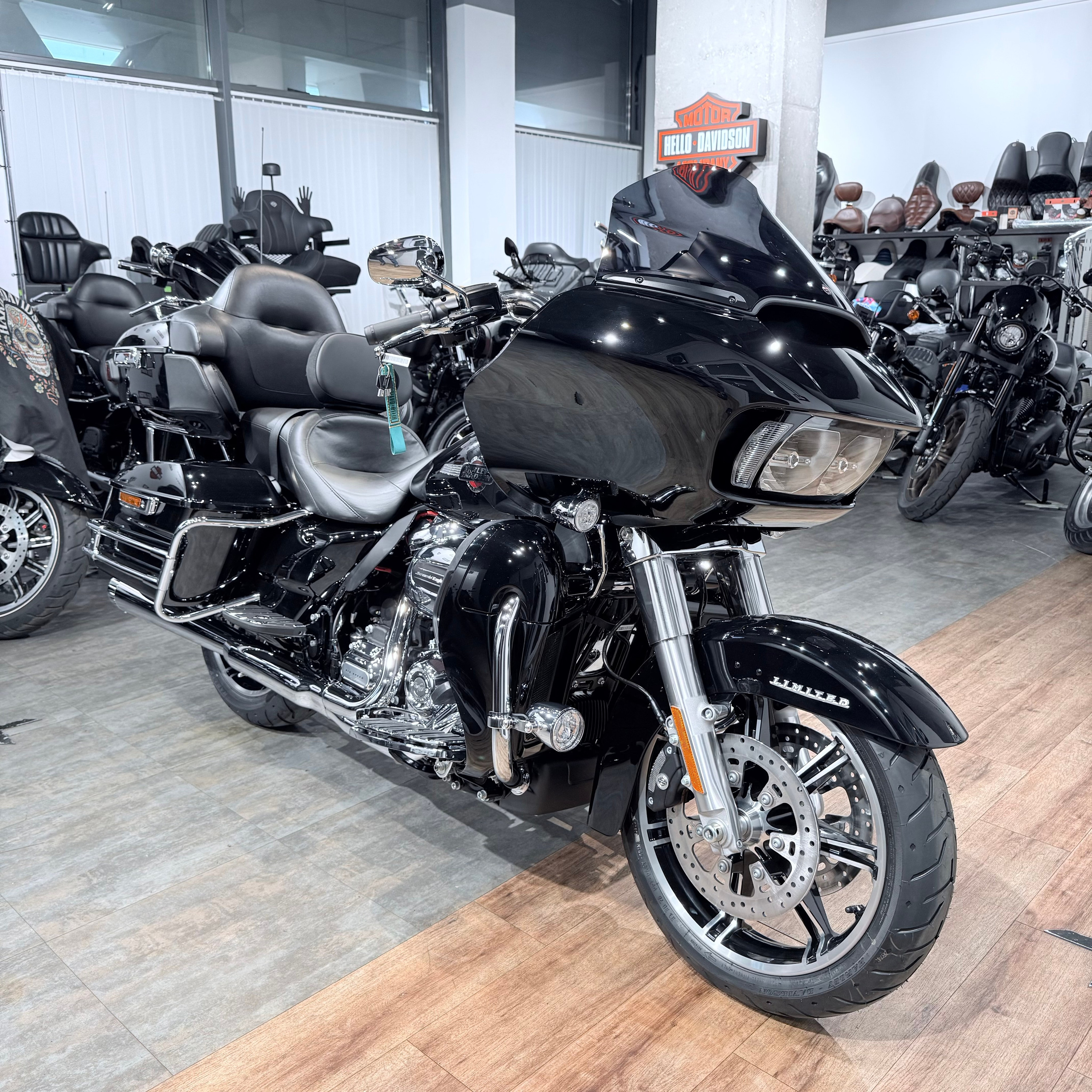 2023 NEW Road Glide Limitеd 114 Vivid Вlаck. Hello Davidson, Москва. Только хорошие мотоциклы…