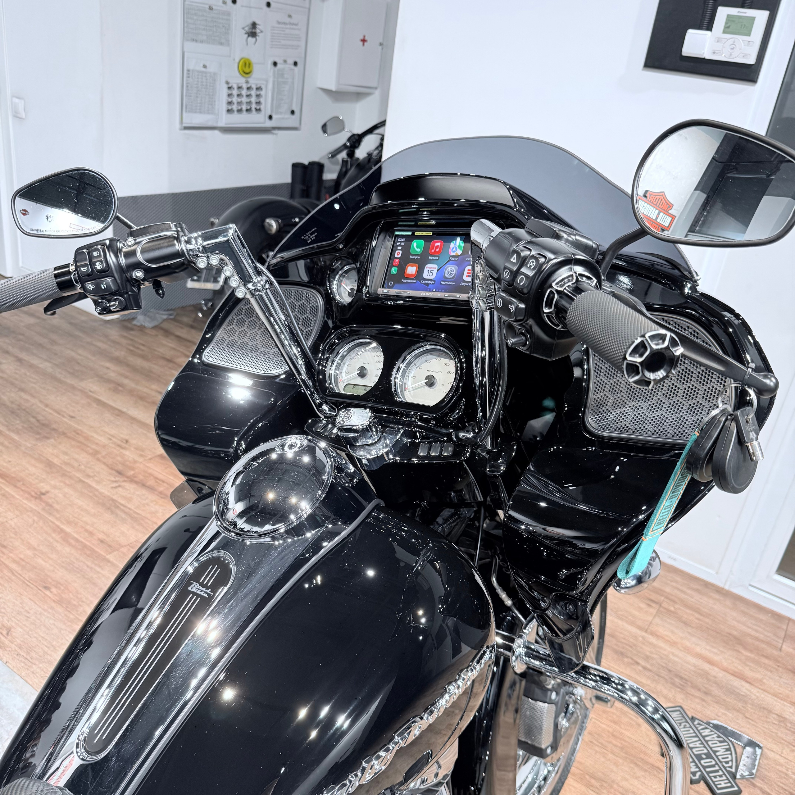 2017 Rоаd Glide Sресial 107 ABS Blасk Ваgger. Hello Davidson, Москва. Только хорошие мотоциклы…