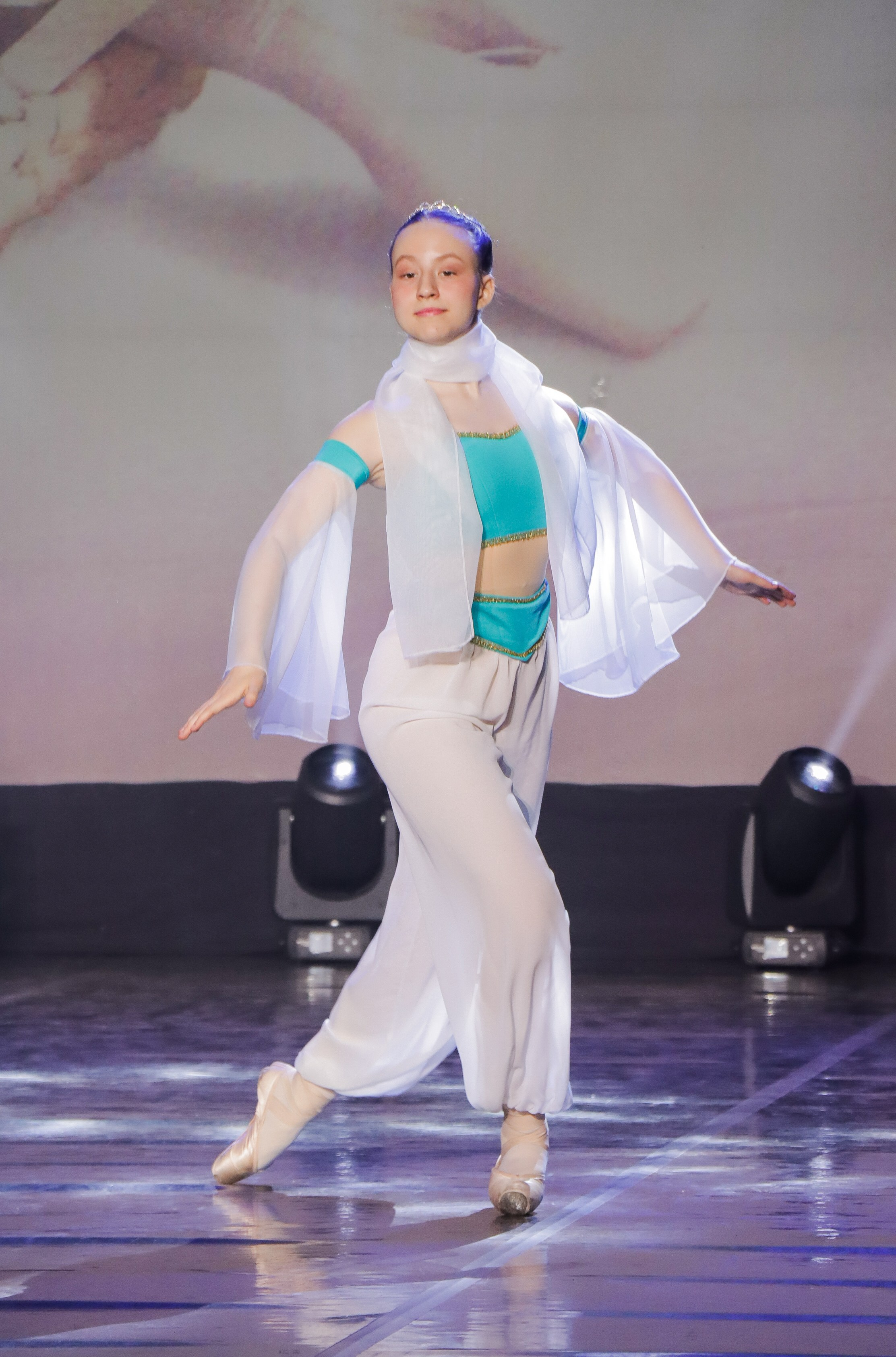 01.06.2024 Фестиваль-конкурс «Мир под названием — Искусство танца» г. Кострома. Медиастудия Фото Концепт