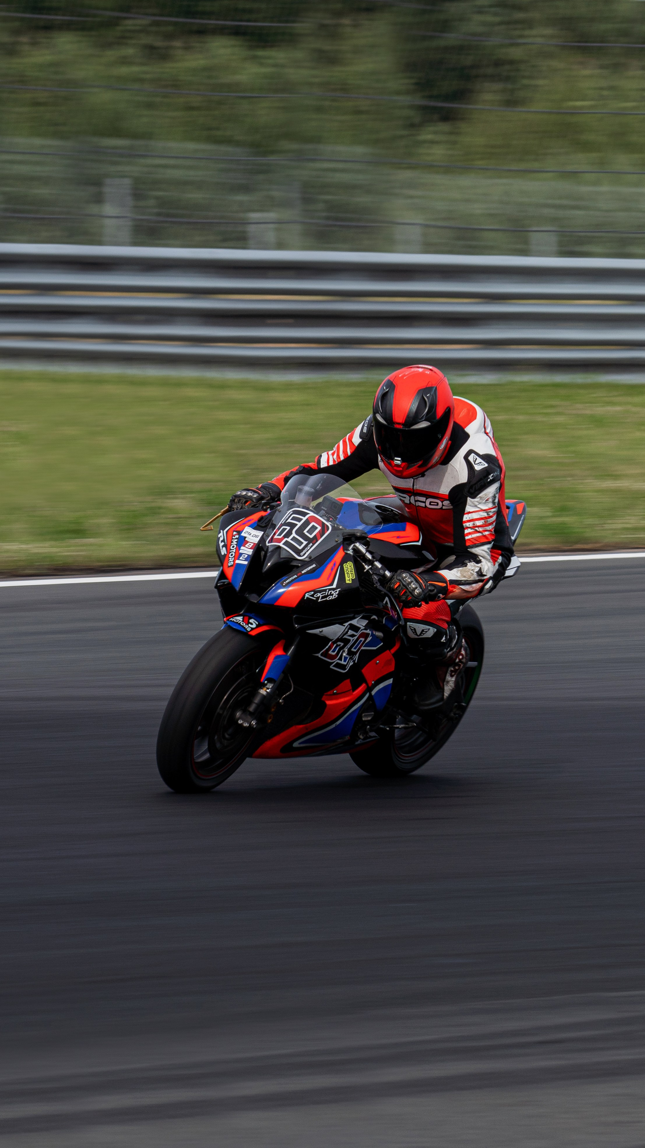 Шоссейно-кольцевые мотогонки. Автомобильный фотограф Светлана Усова