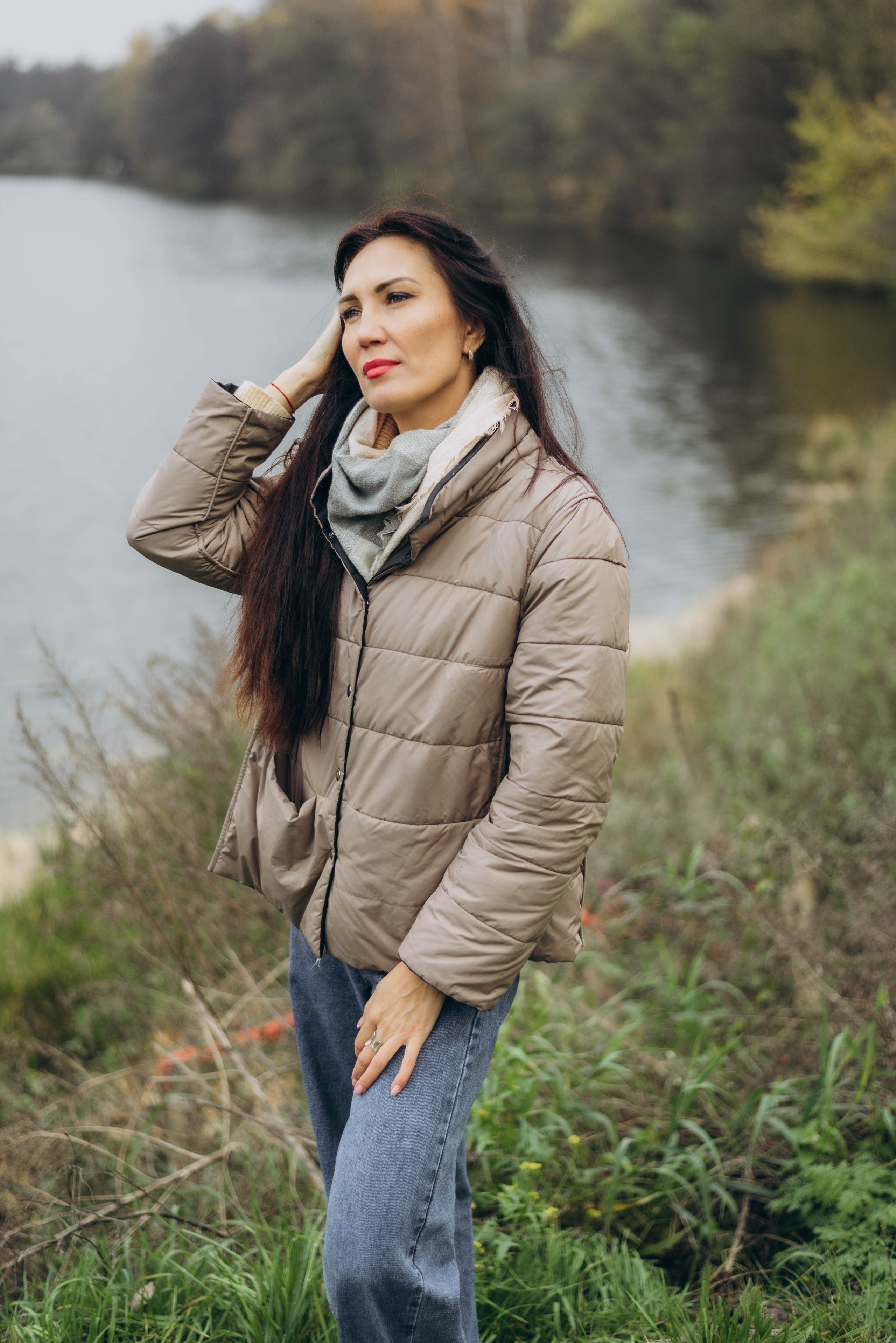 Прогулочная фотоссесия для девушки в парке. Семейный фотограф в Железнодорожном Масаева Елена