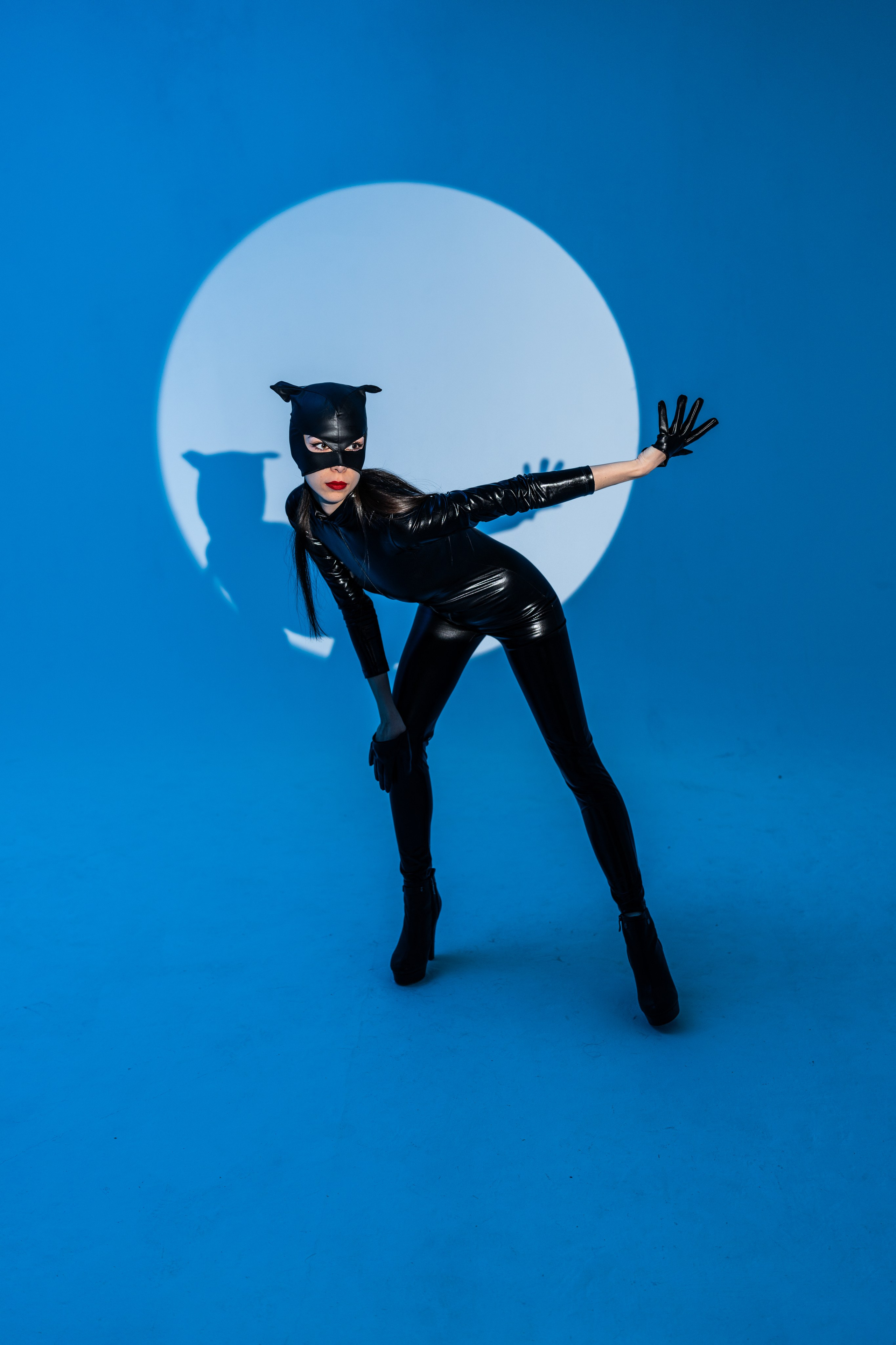 Женщина кошка. Модель Камилла. Свадебный и индивидуальный фотограф Аля Мамакова