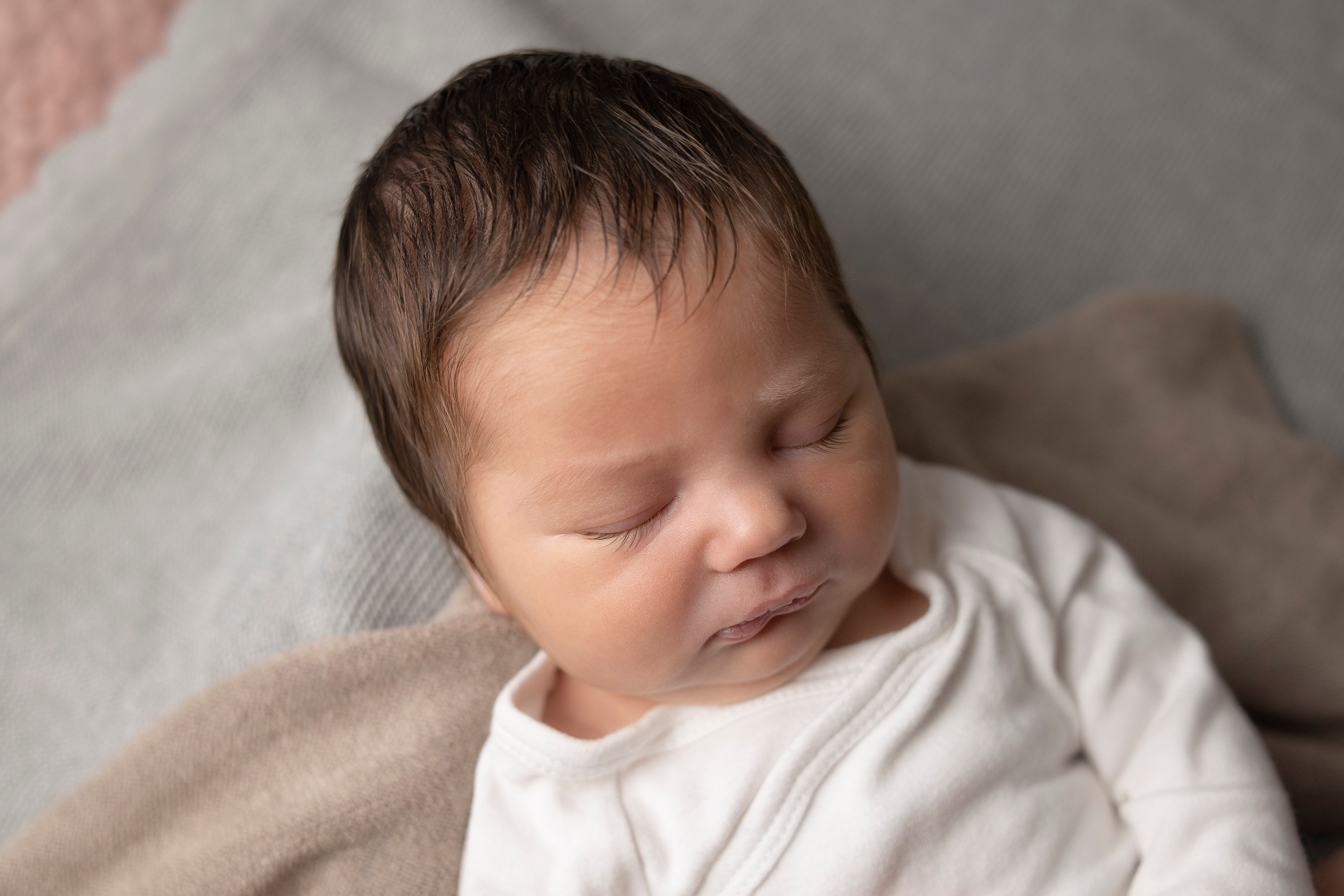 Фотограф новорожденных и семейный фотограф в Санкт-Петербурге