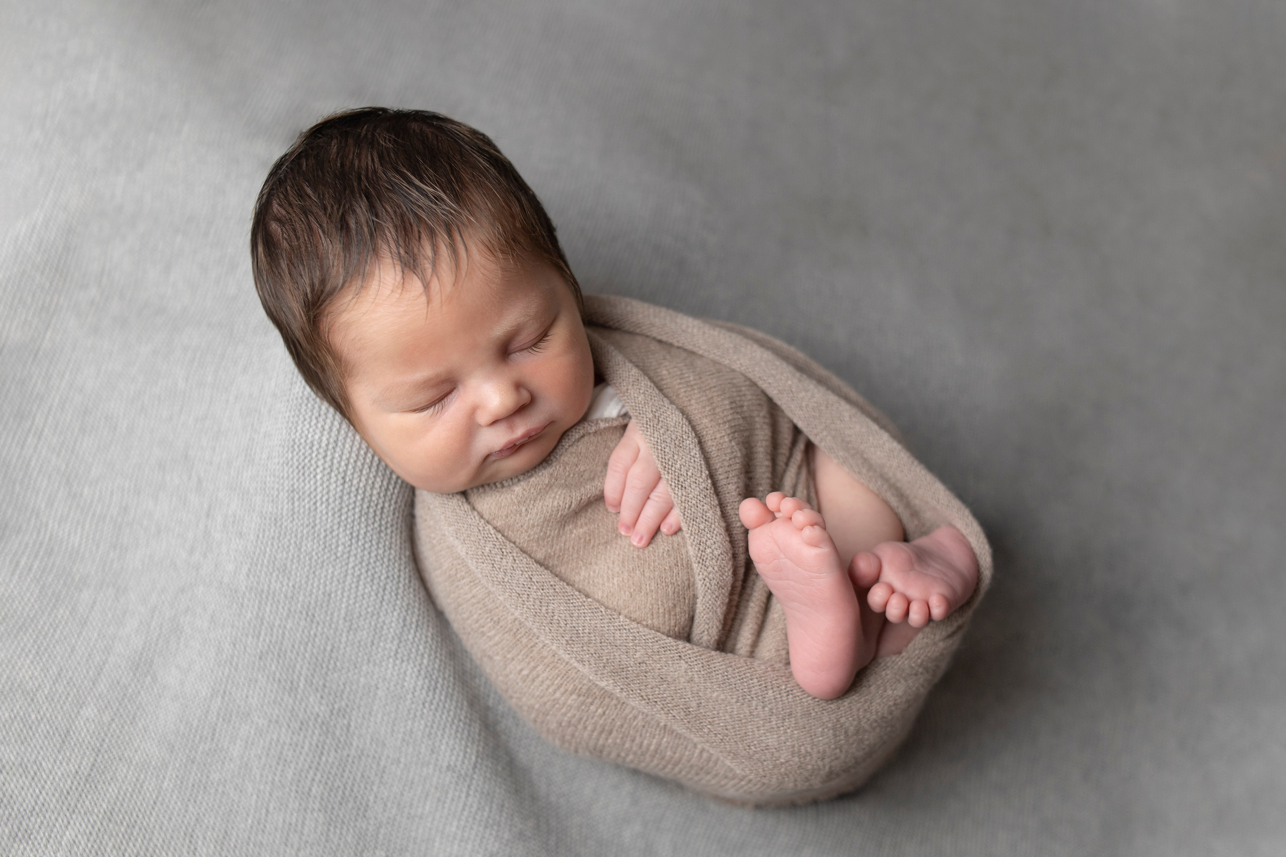 Фотограф новорожденных и семейный фотограф в Санкт-Петербурге