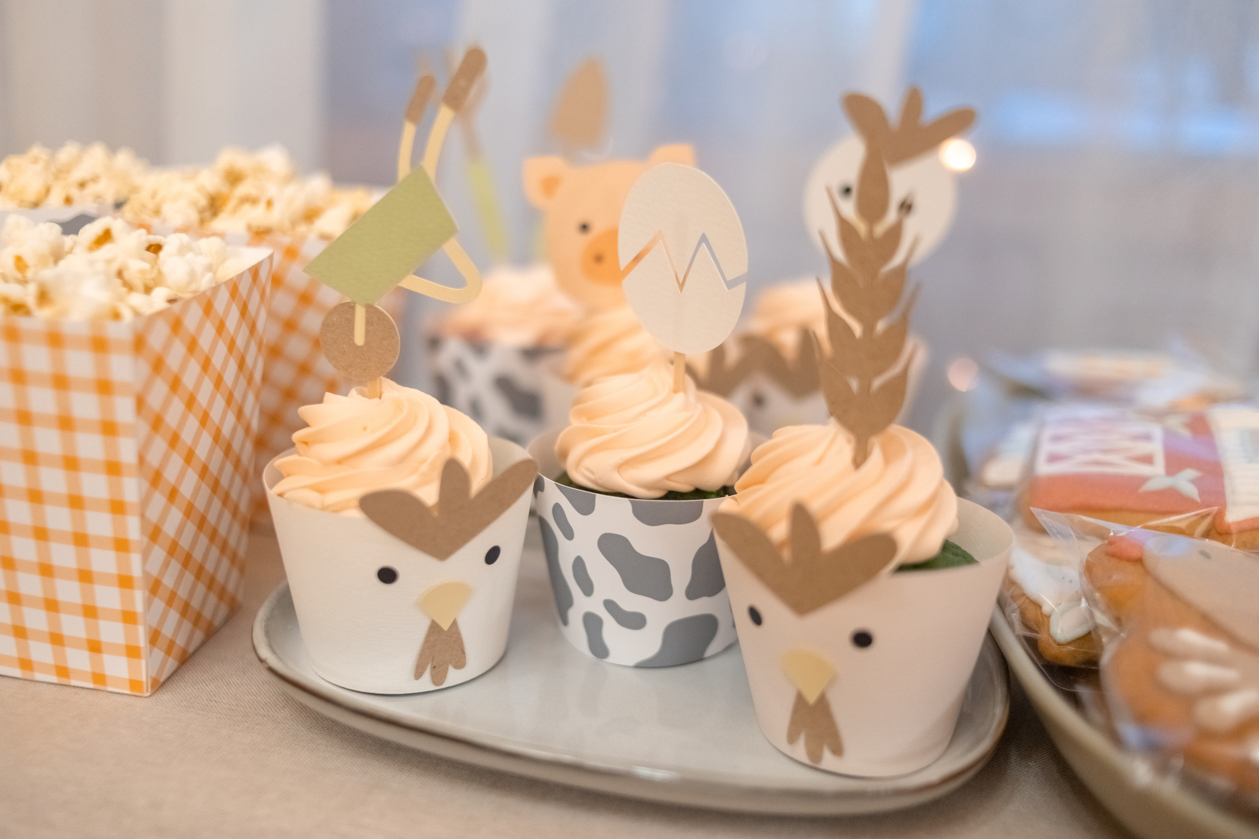 Фотограф новорожденных и семейный фотограф в Санкт-Петербурге