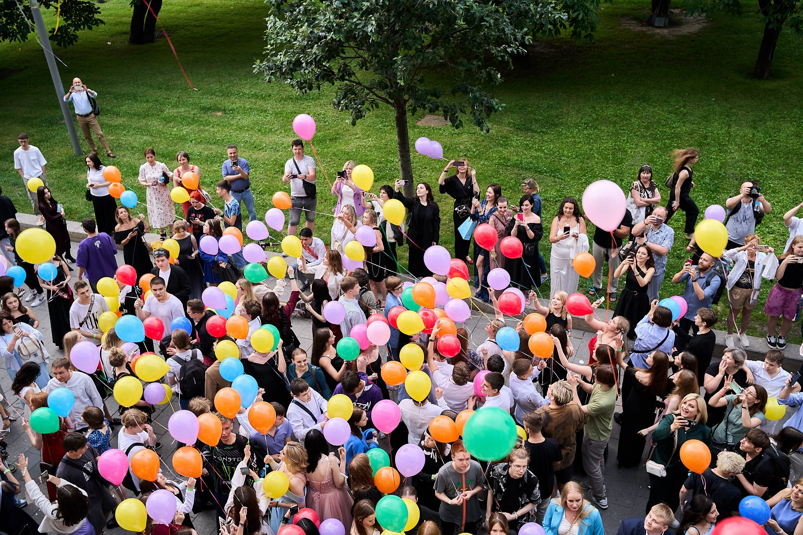 Выпускной 9 класс 2024. Фотограф и Видеограф в Москве. Олег Корушев