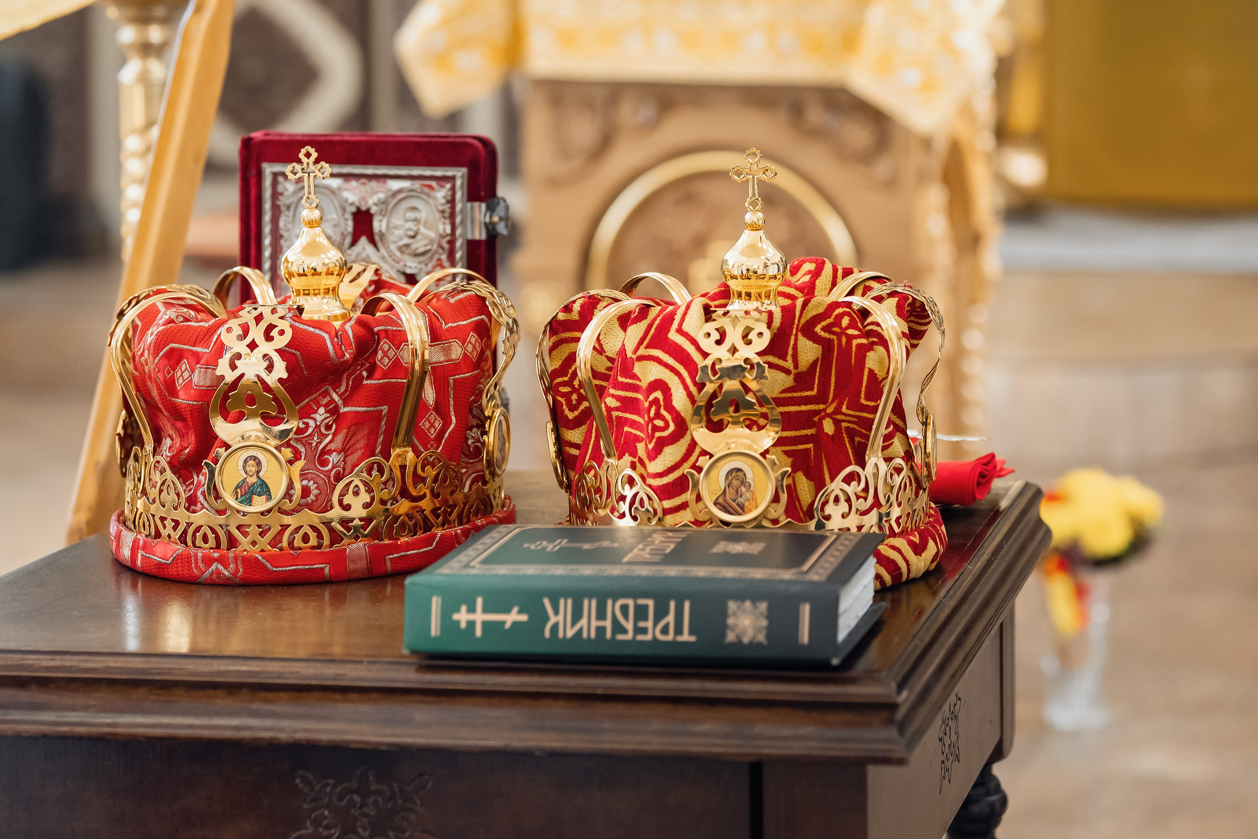 Храм Страстотерпцев (п.Южный). Церковный фотограф на Таинство Крещения и Венчания в Оренбурге и Оренбургской области Екатерина Белкина