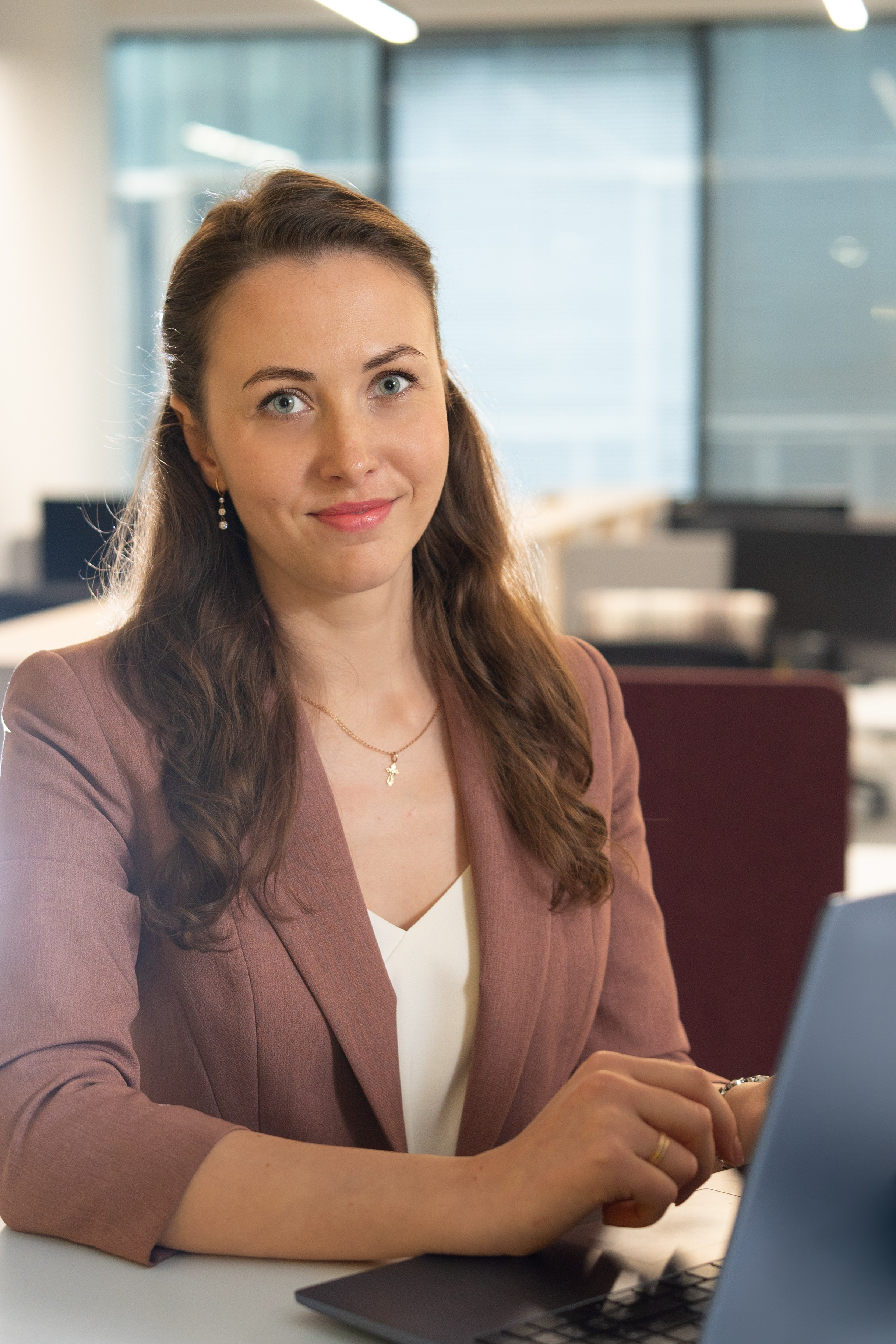 Сотрудник офиса Черкизово. Лесная, БЦ Белая площадь