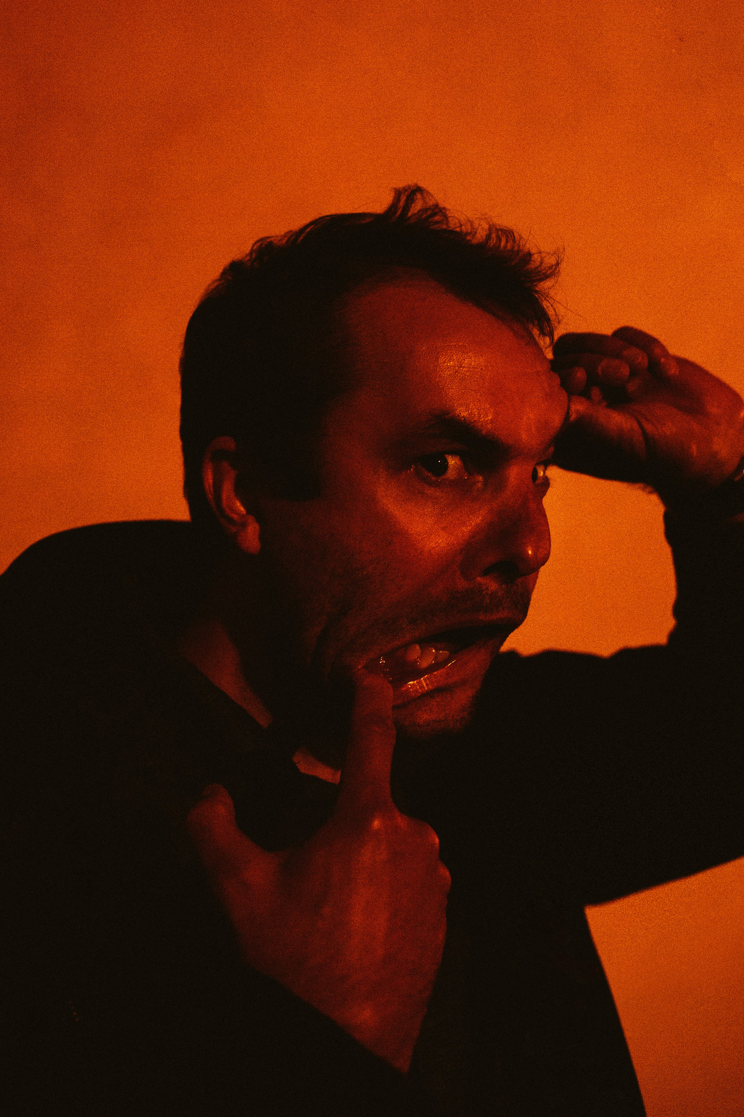 Денис. Ольга Пилант. АРТ, бэкстейдж, свадебная и семейная фотография, городской портрет, интерьерная фотография