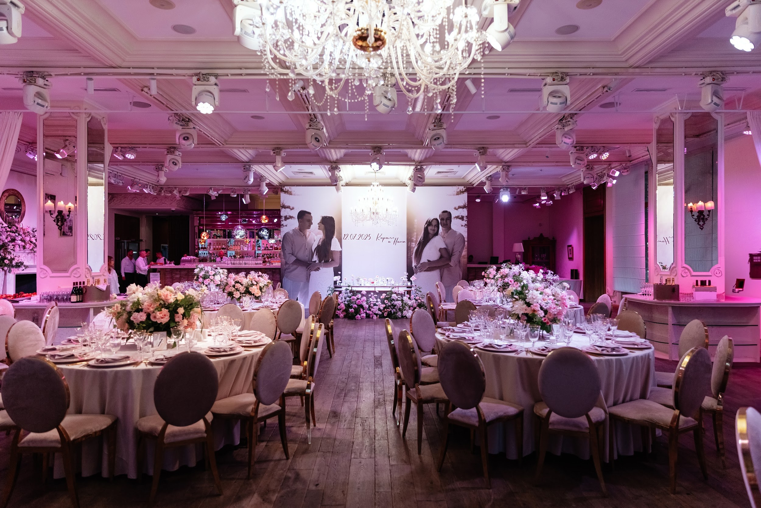 Свадьба в ресторане «Подмосковные вечера». Мастерская декора и флористики Юли Кирилловой