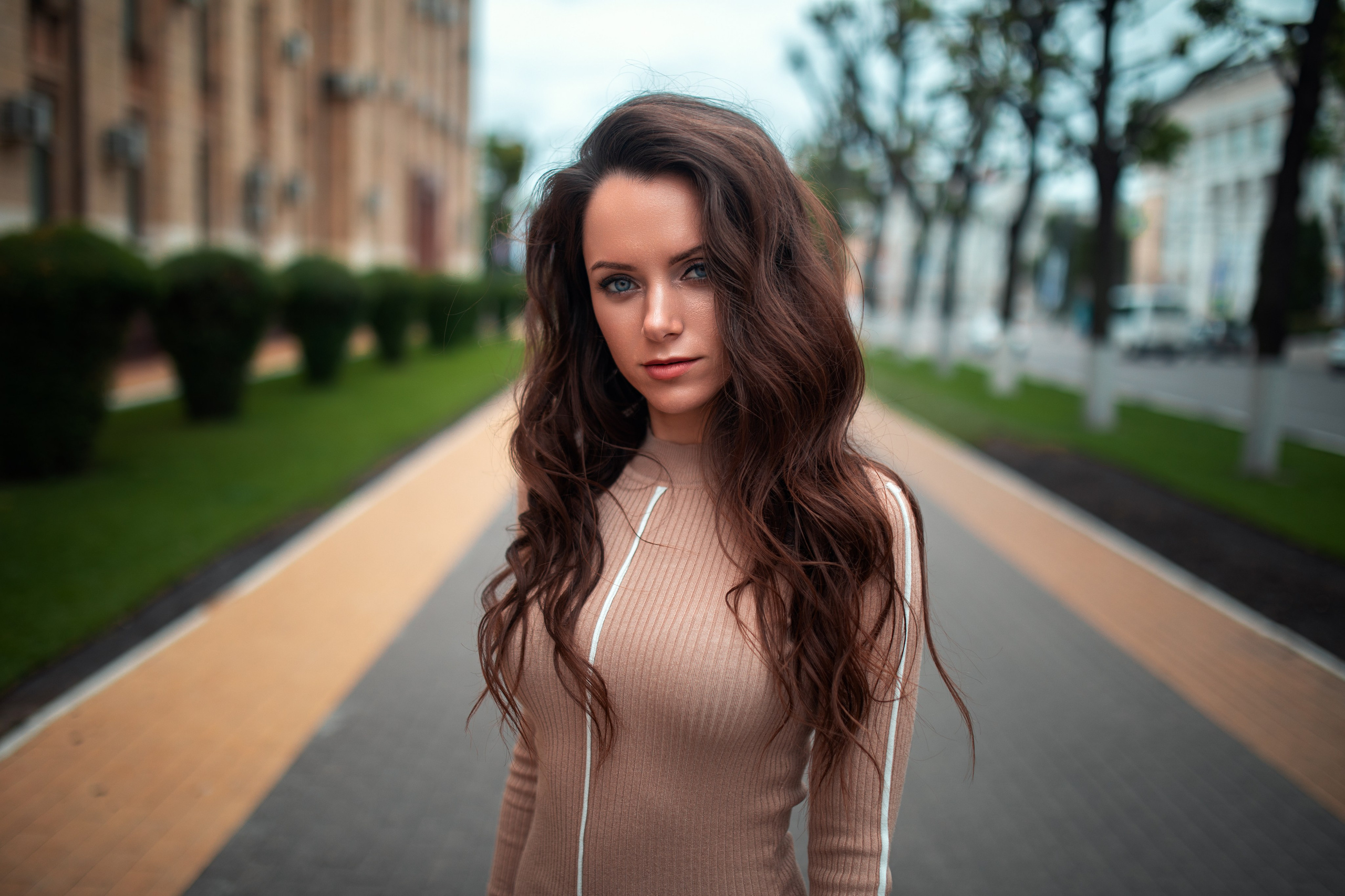 Фотосет с Екатериной в студии и на улице города в формате для «себя»