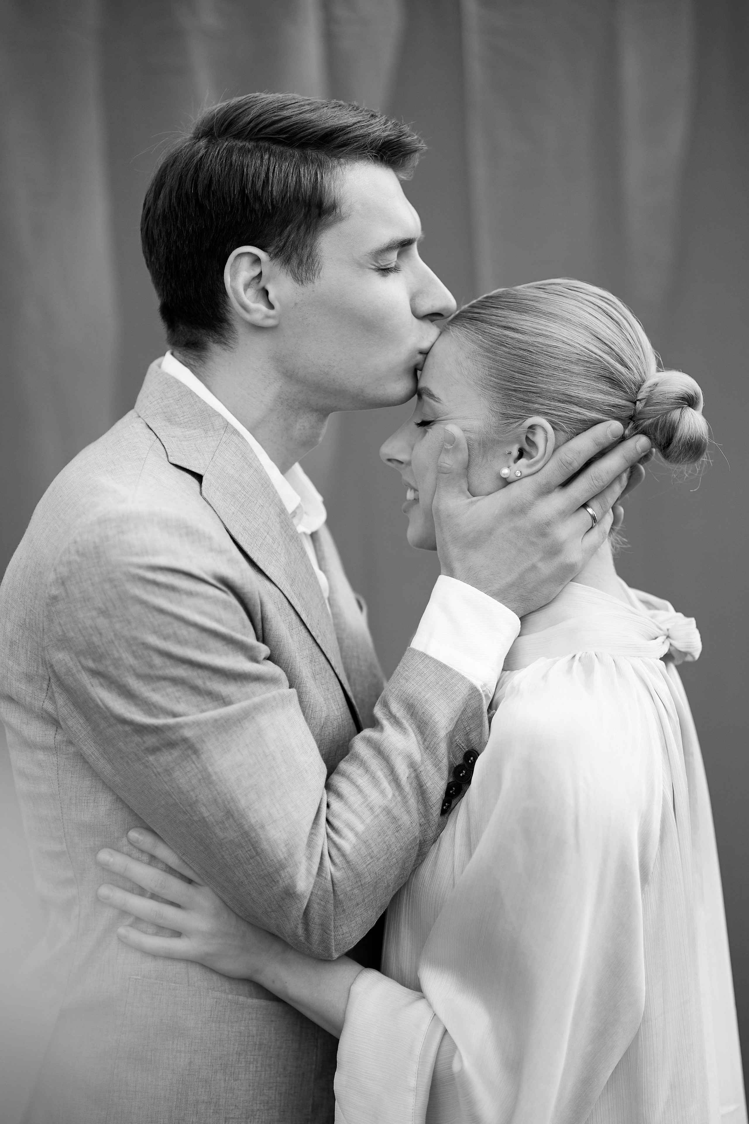 Нежность наше все. Свадебный фотограф в Красноярске Владимир Ятмасов