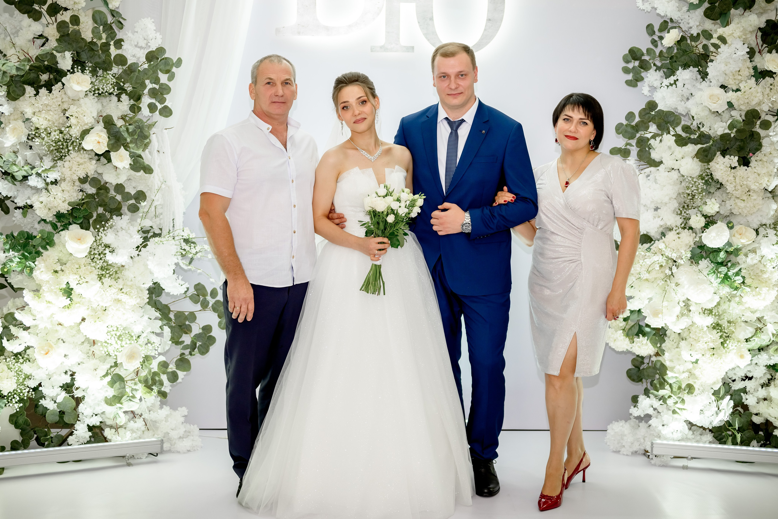 Банкетная часть (1). Юлия Басня семейный и свадебный фотограф в Донецке