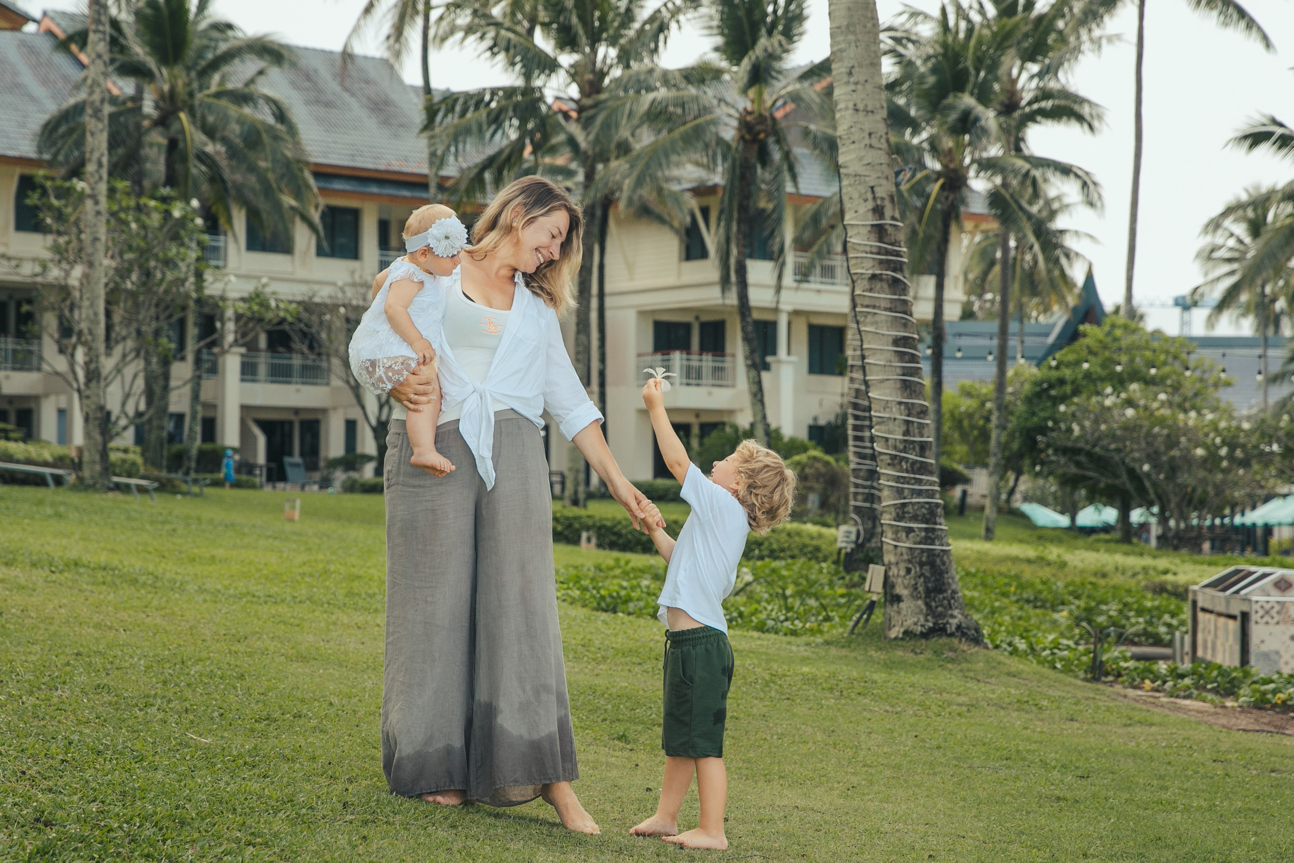 Ульяна с детьми Пхукет. Фотограф и видеограф Анна Домашенко