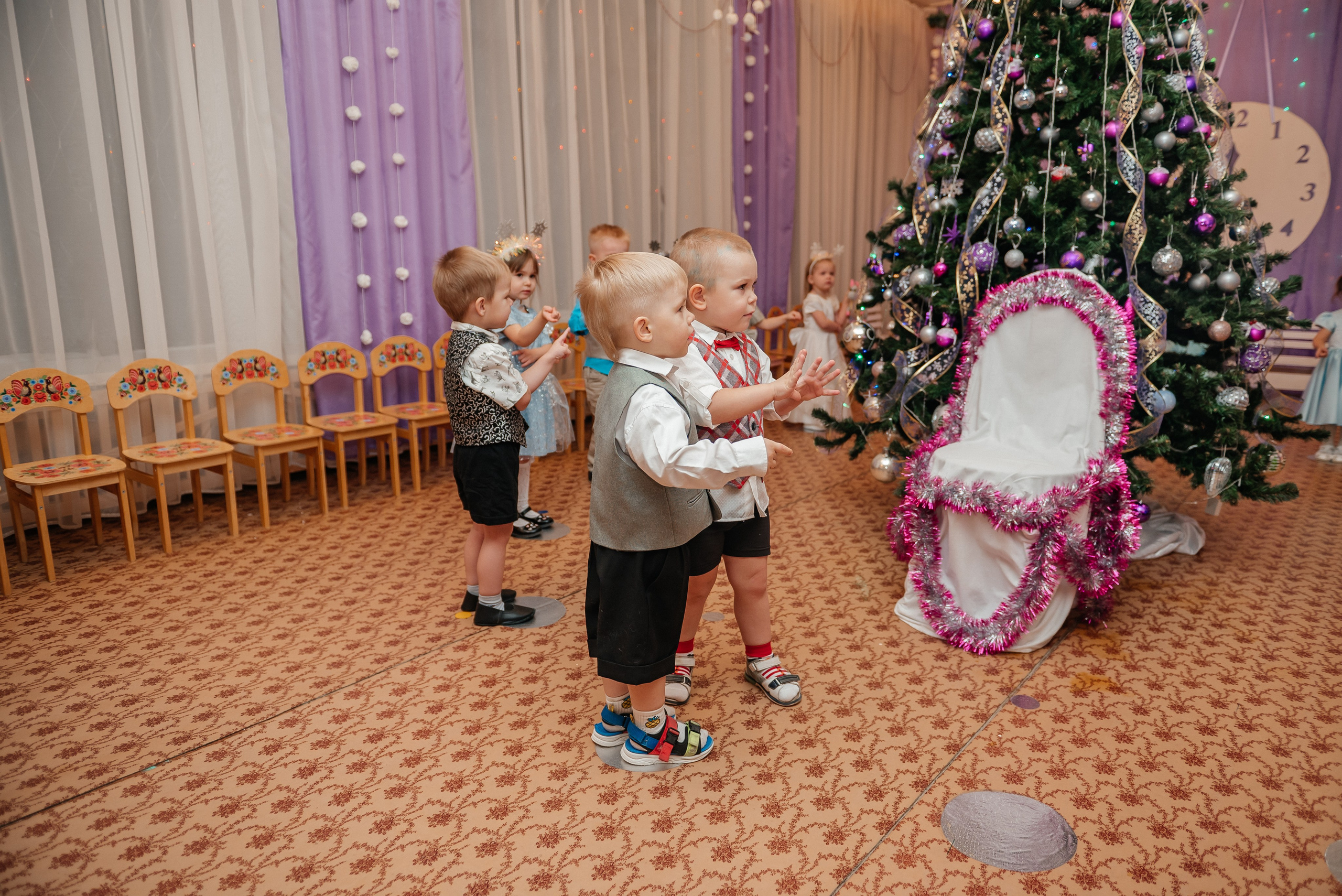 Новогодний утренник ДС № 99. Свадебный и семейный фотограф в Дзержинске Екатерина Шулакова