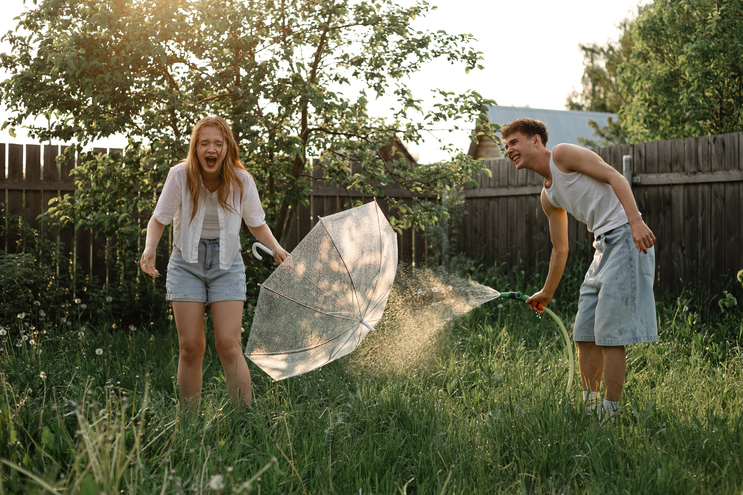 Серия с водой. Арина и Сергей. Евгения. Июнь 2025. Фотограф Пермь. Свадьбы. Семья и дети, школа, д. сад. Фотокниги
