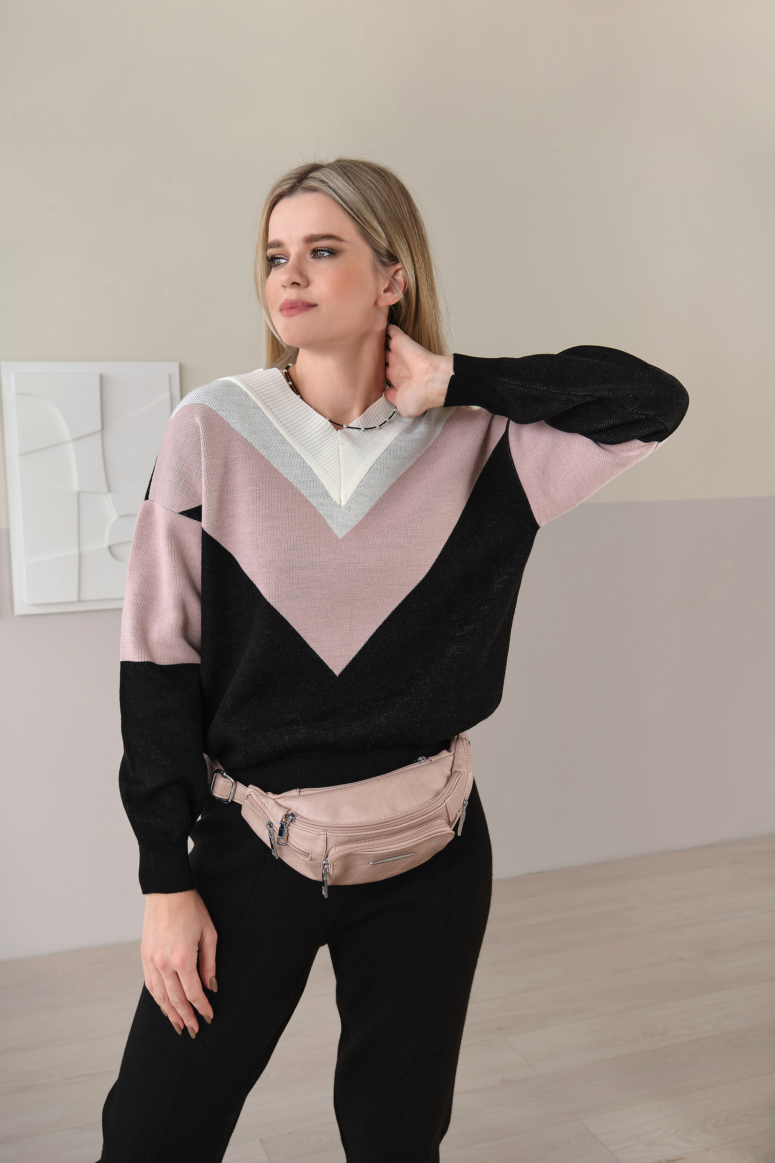 Магазин одежды «AXARA». Профессиональный фотограф Барнаул Анастасия Фримал