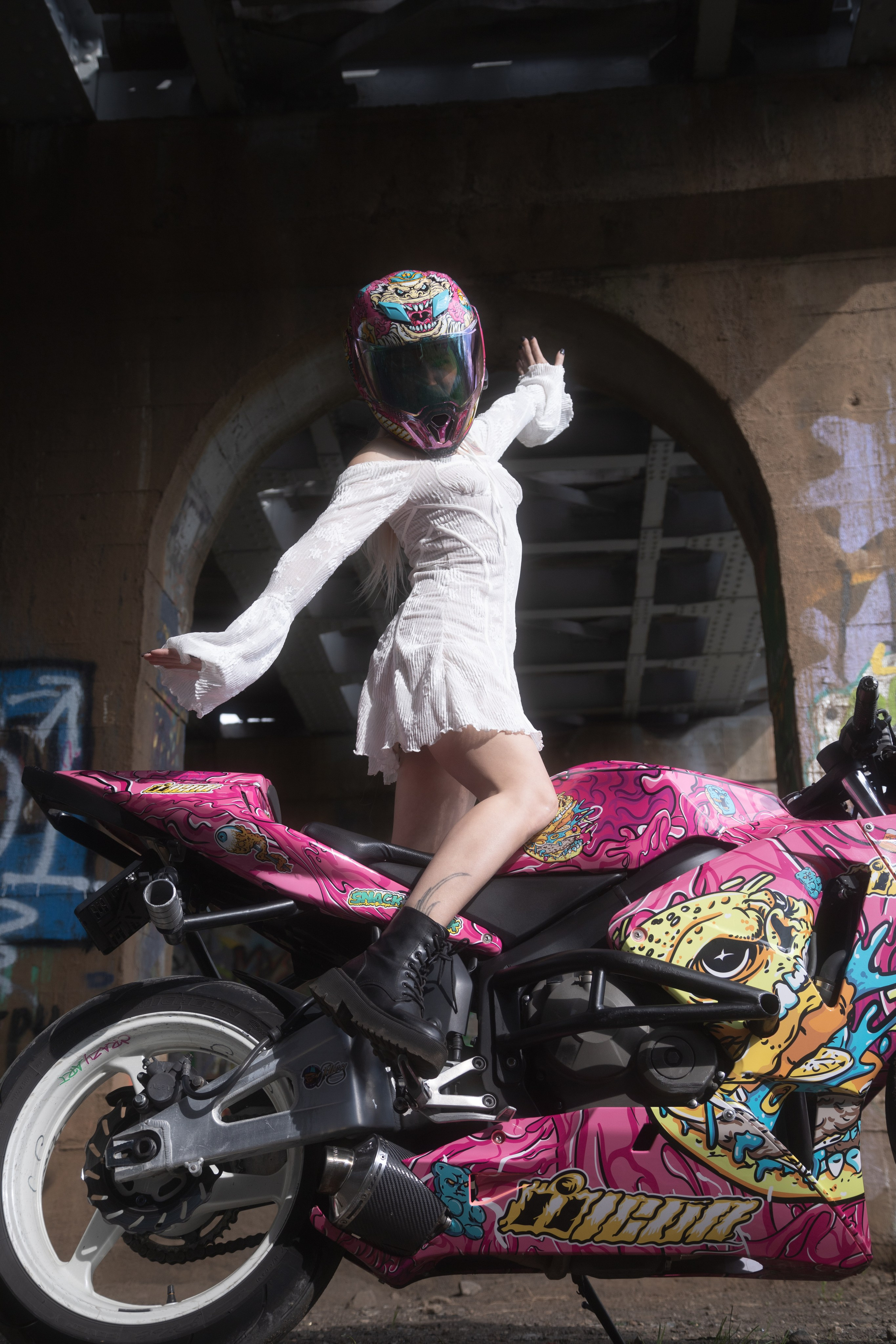 Анастасия Л. — Digital Noise —