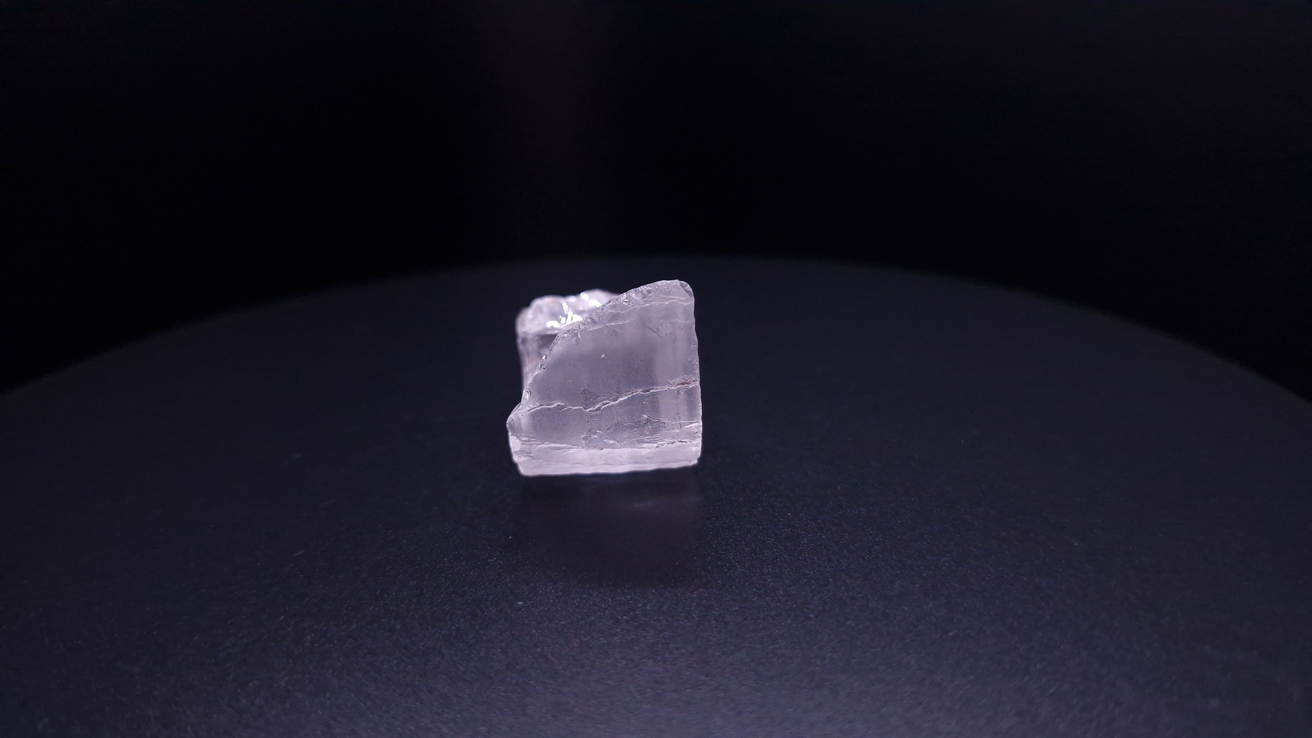 White YAG garnet 167 carats. YAG garnet иттрий алюминиевый гранат ИАГ