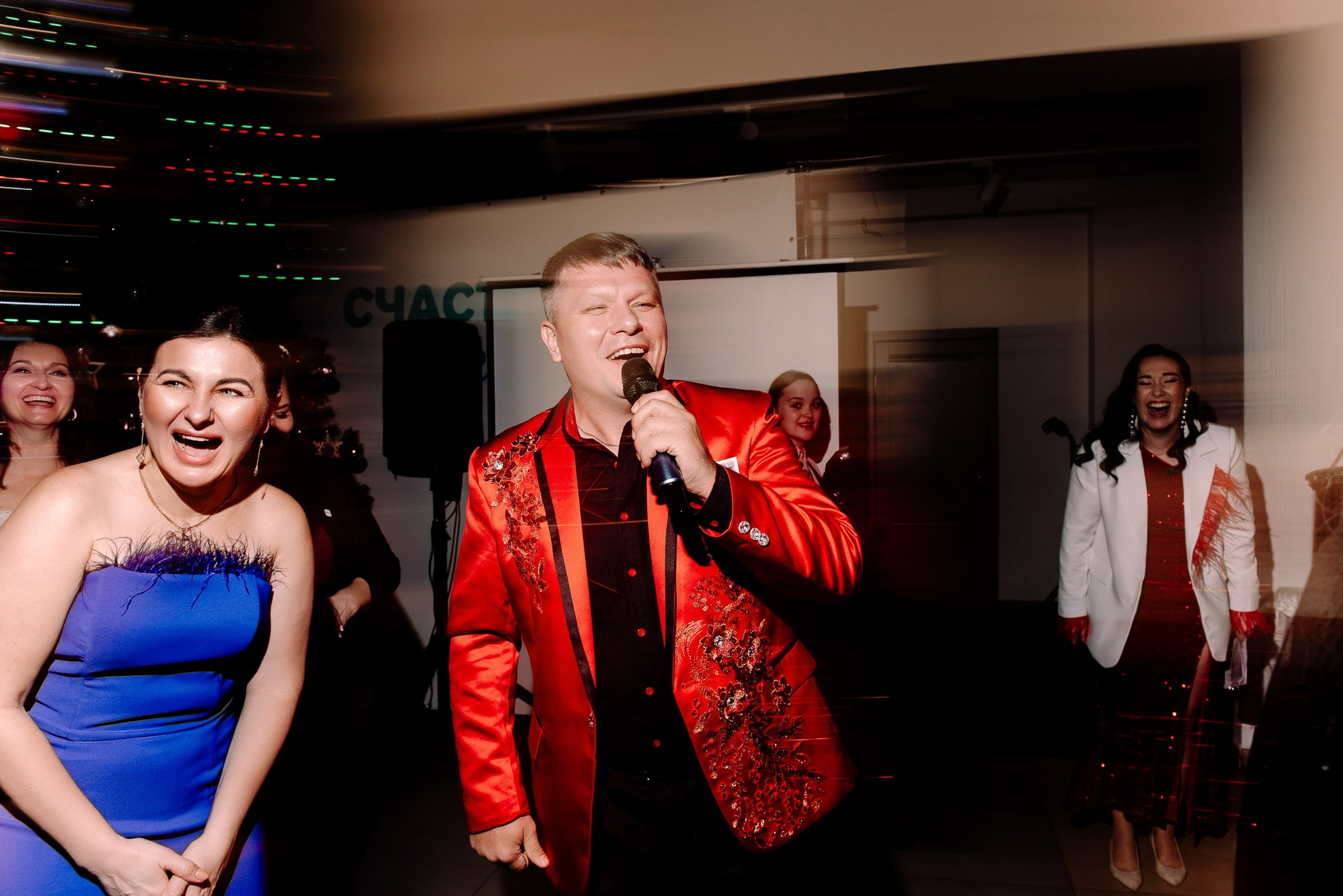 Новогодний завтрак в платьях. Семейный и свадебный фотограф в Рязани Лиза Голованова