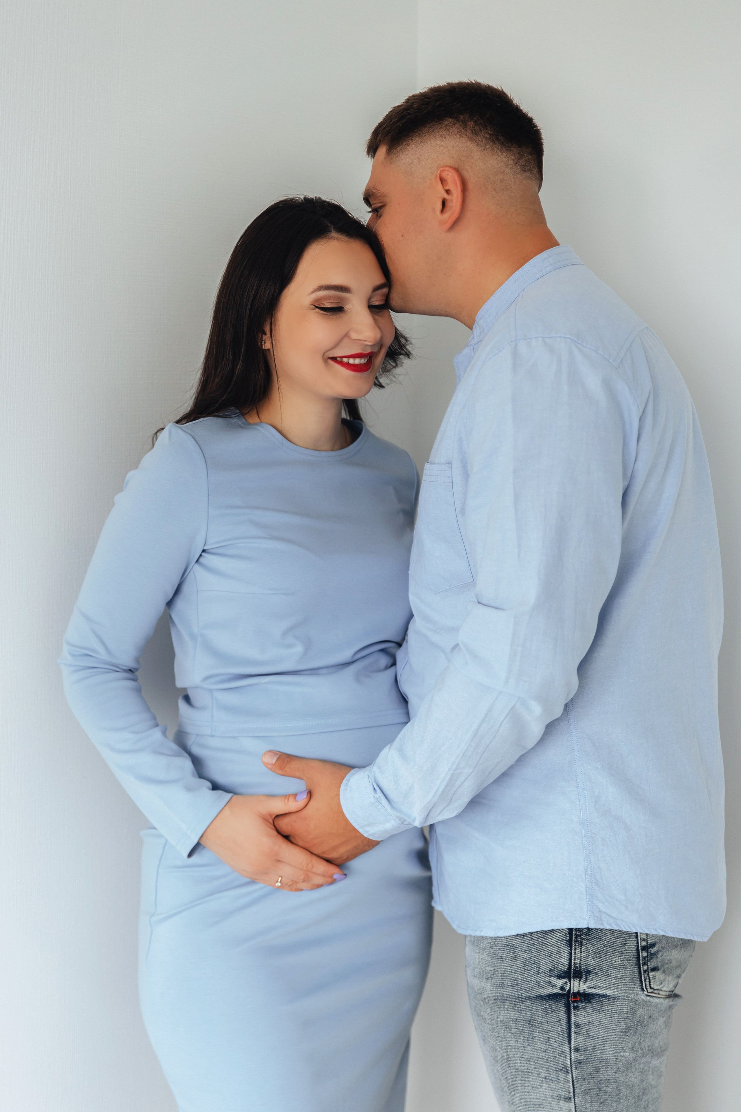 Съемка беременности в студии. Свадебный и семейный фотограф в Витебске Наталья Мамойко