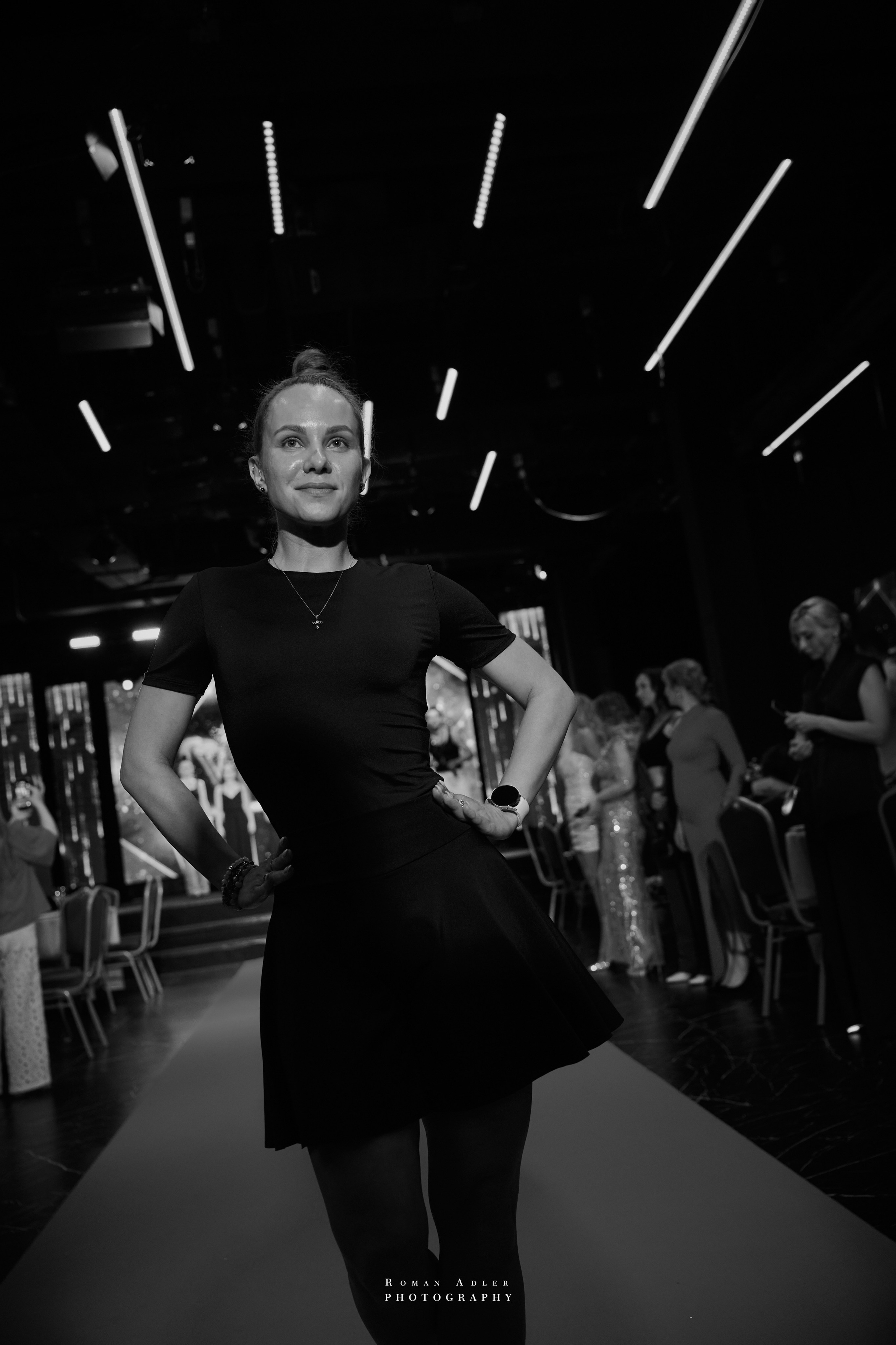 Бэкстейдж подготовки шоу Андрея Вишневского. Photographer Roman Adler