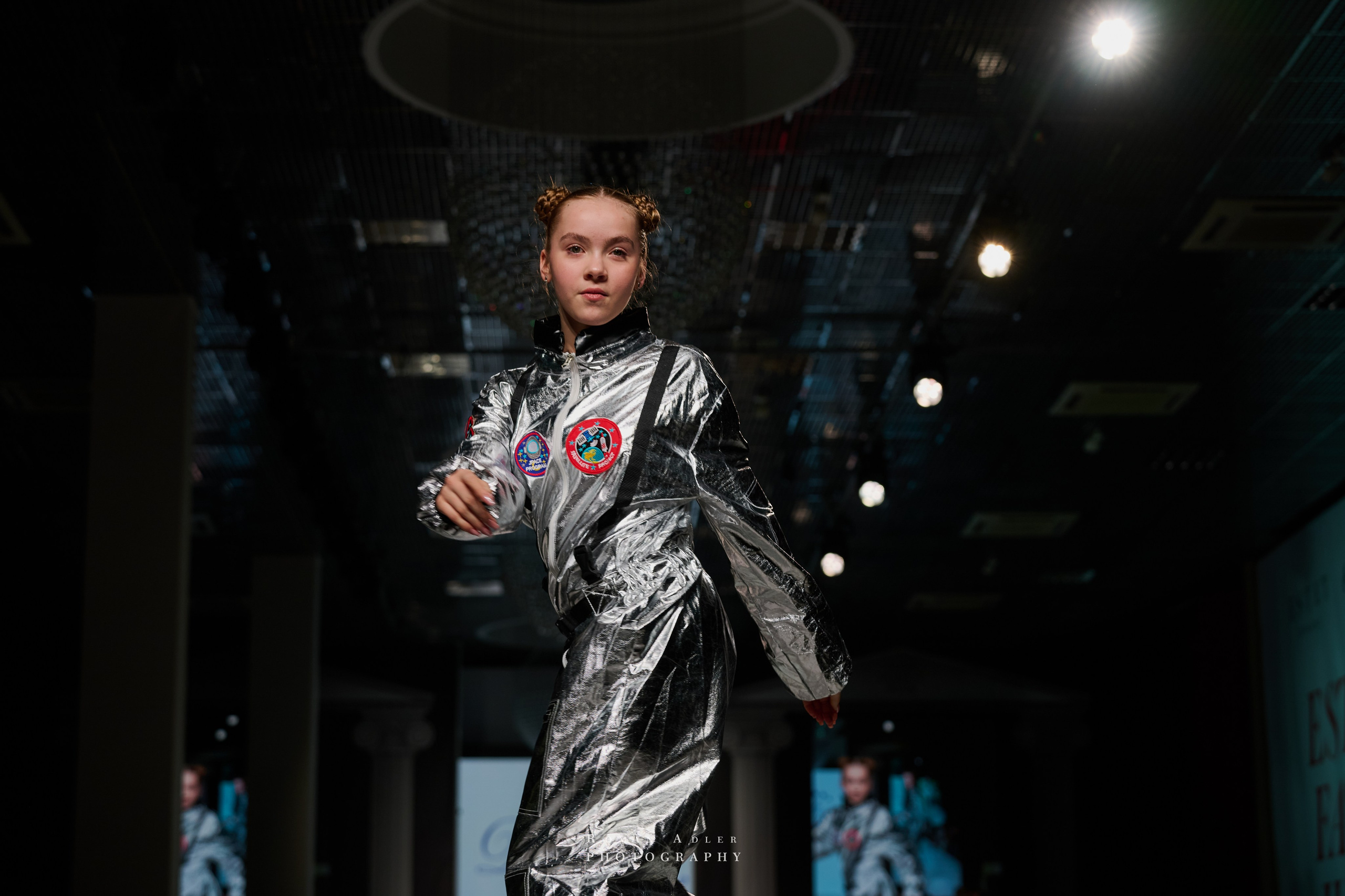 ESTET FASHION WEEK ВЕСНА — 2025. Фотограф Роман Адлер