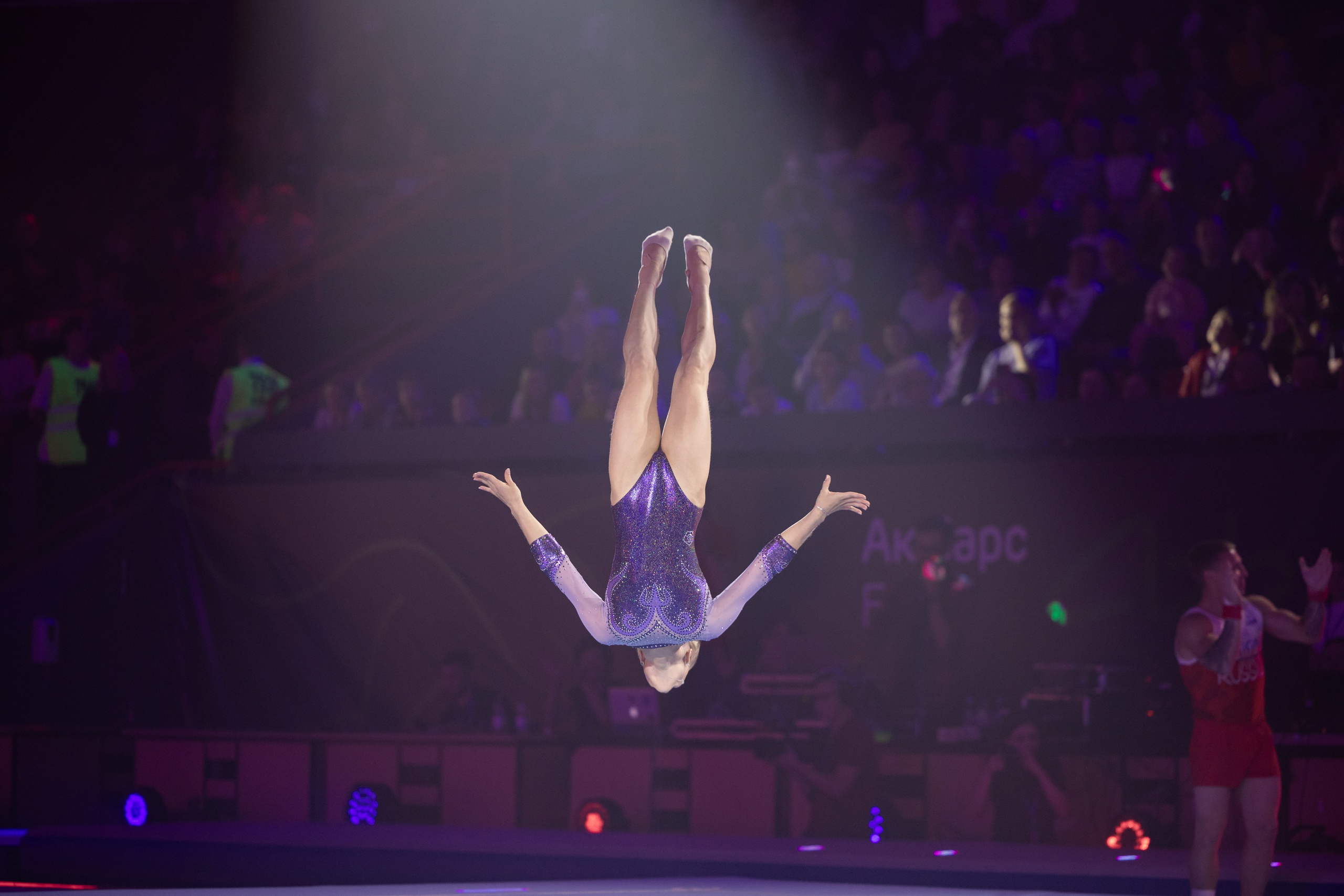 Шоу Алексея Немова «Легенды спорта». Спортивный репортажный фотограф Казань Нафис Сиразетдинов