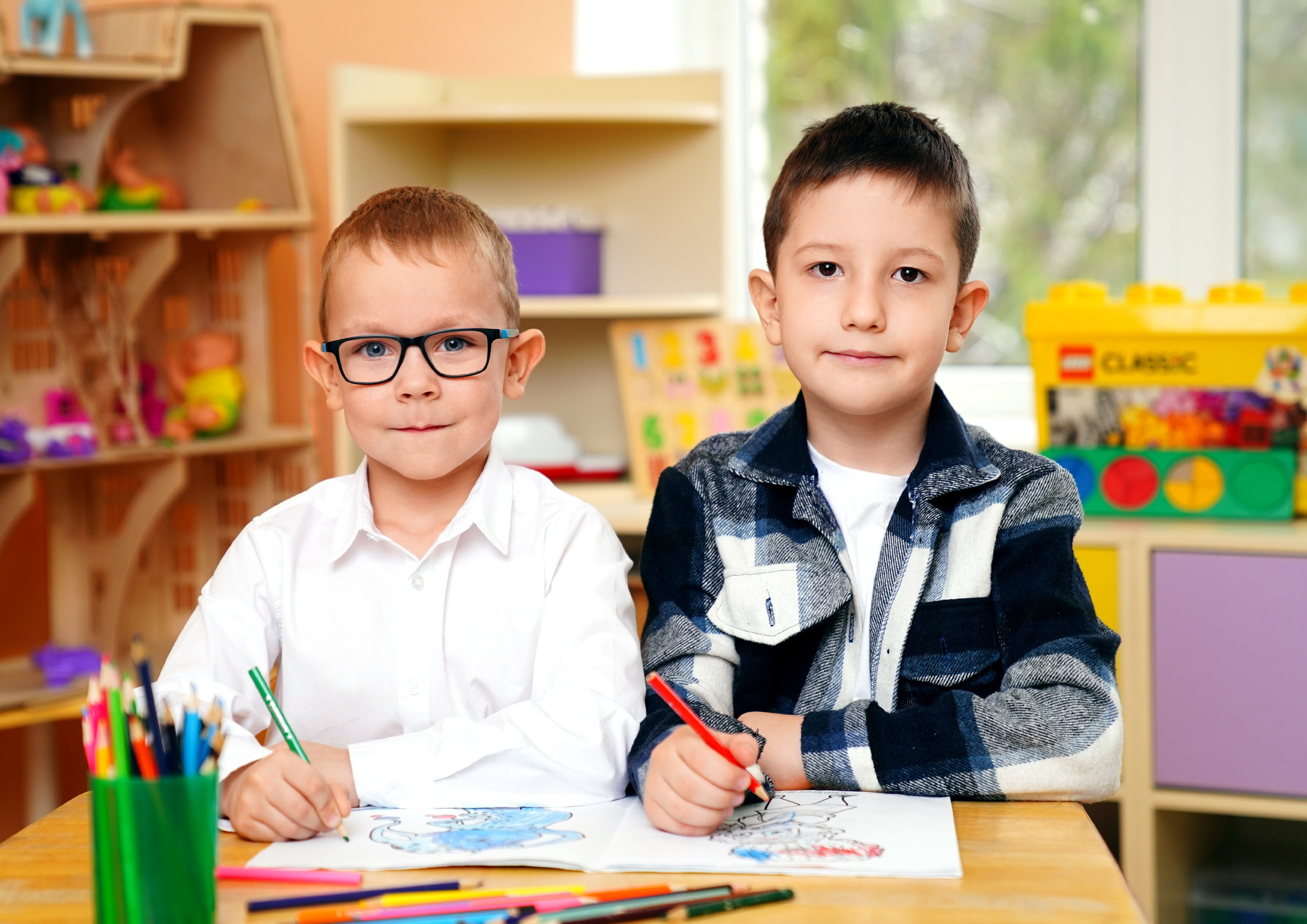 Мелкие группы. MEMENTO.Выпускные альбомы, школьные, юбилейные и другие книги. Ростов-на-Дону