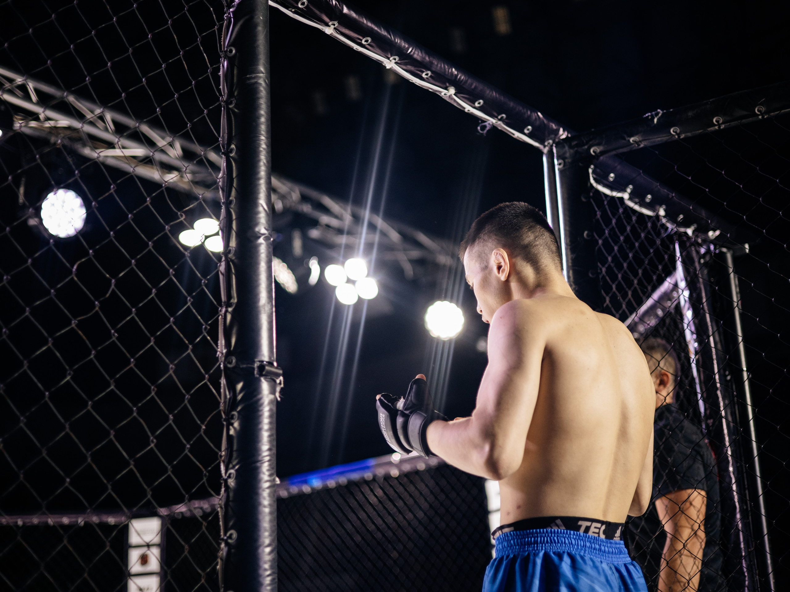 Бойцовская лига «KNOCK OUT». KRIS KRUPINNIKOVA