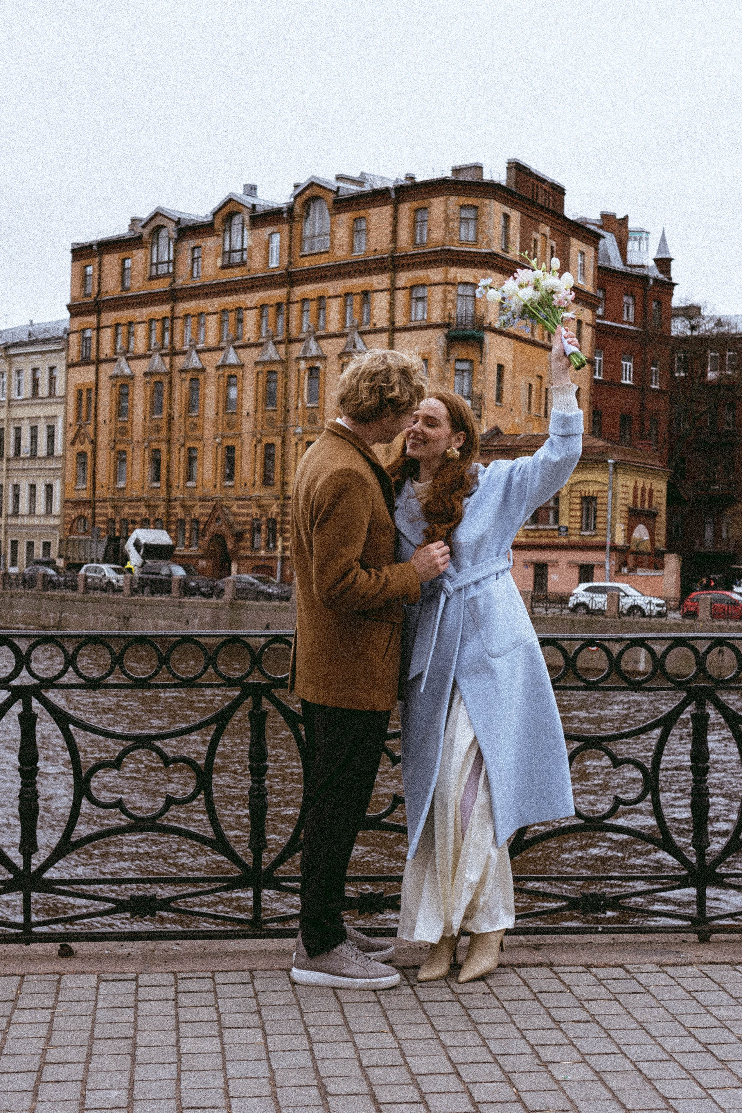 СВАДЕБНАЯ ПРОГУЛКА ПО ПЕТРОГРАДКЕ ВЕСНОЙ (ФОТОСЕССИИЯ ПАРЫ СВАДЕБНАЯ). Профессиональный фотограф, Санкт-Петербург — Виктория Богомолова