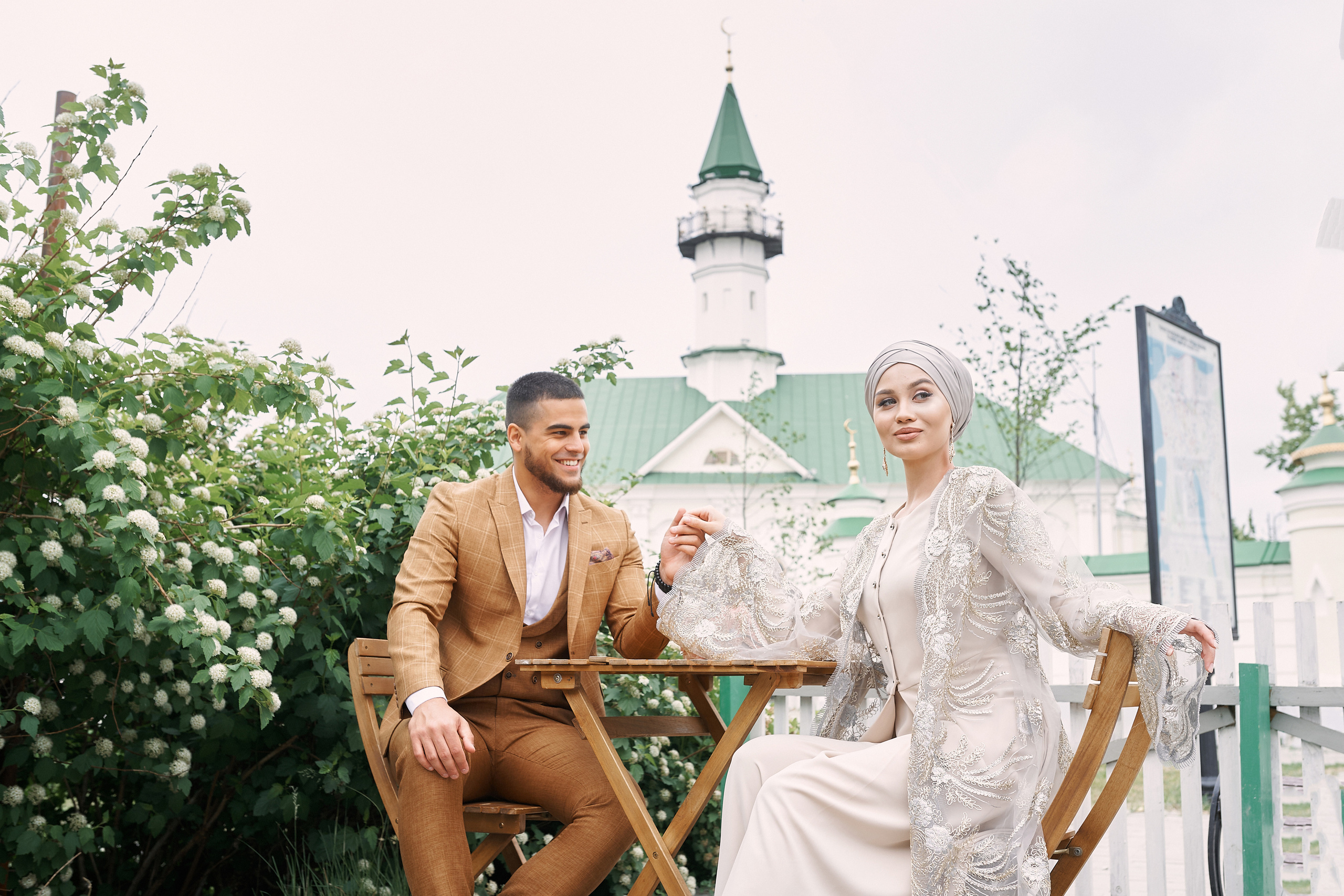 Мэнчэйн и Камила. Главная