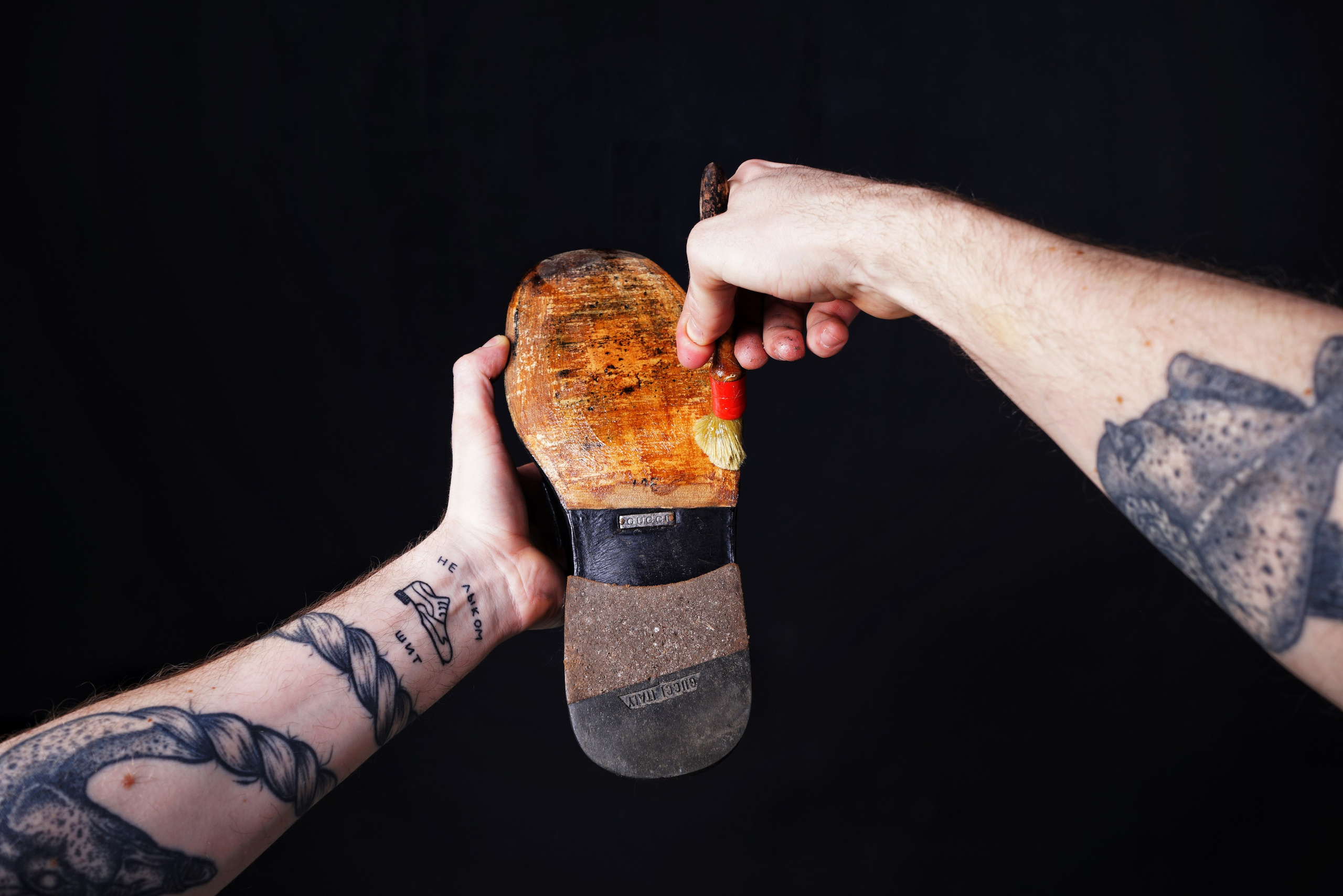 Студийная съёмка для обувной мастерской. Дмитрий Игнатов