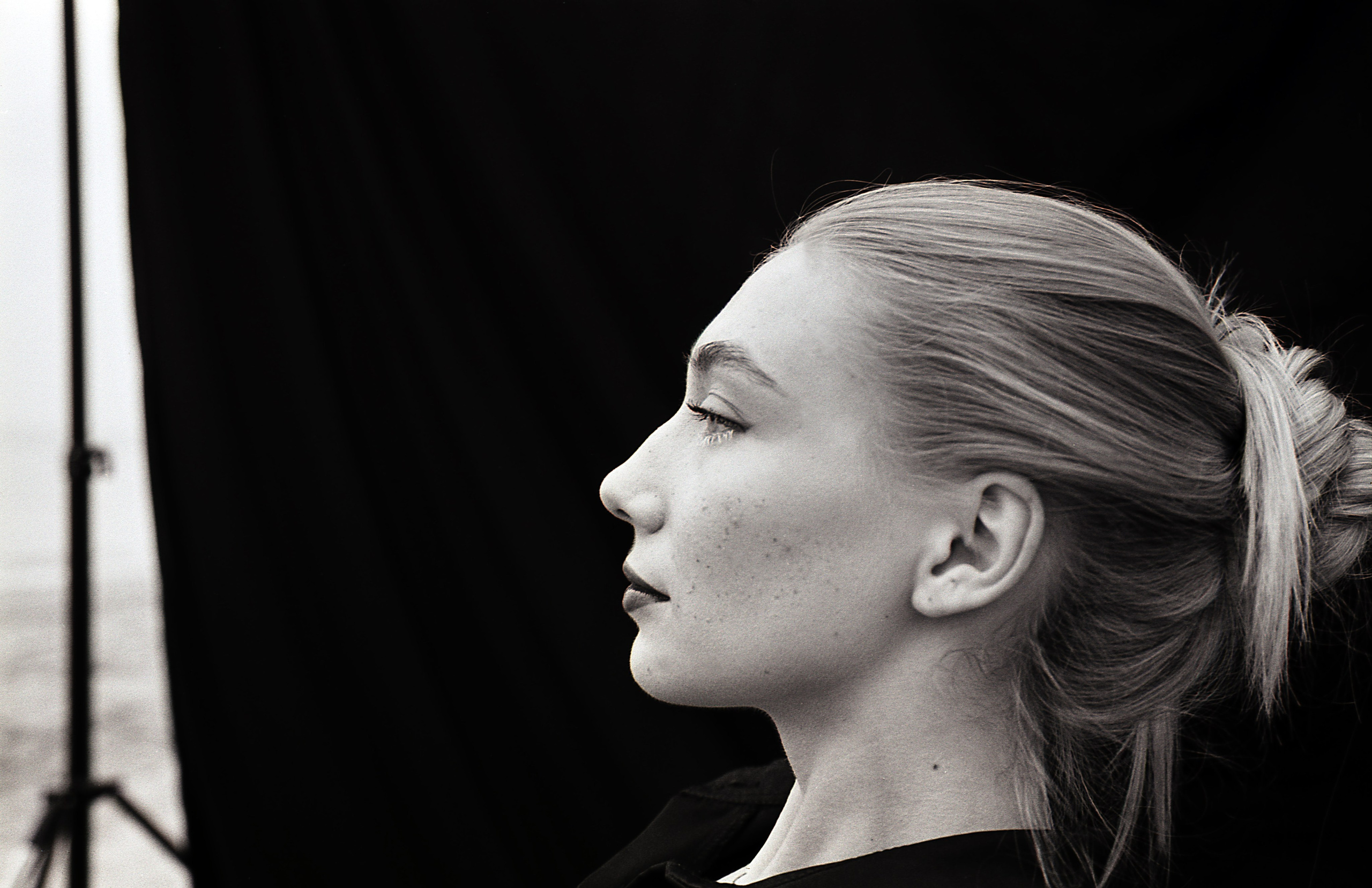 Фотоплёнка фэшн/Fashion film. Портретный фотограф Роман Ларшин