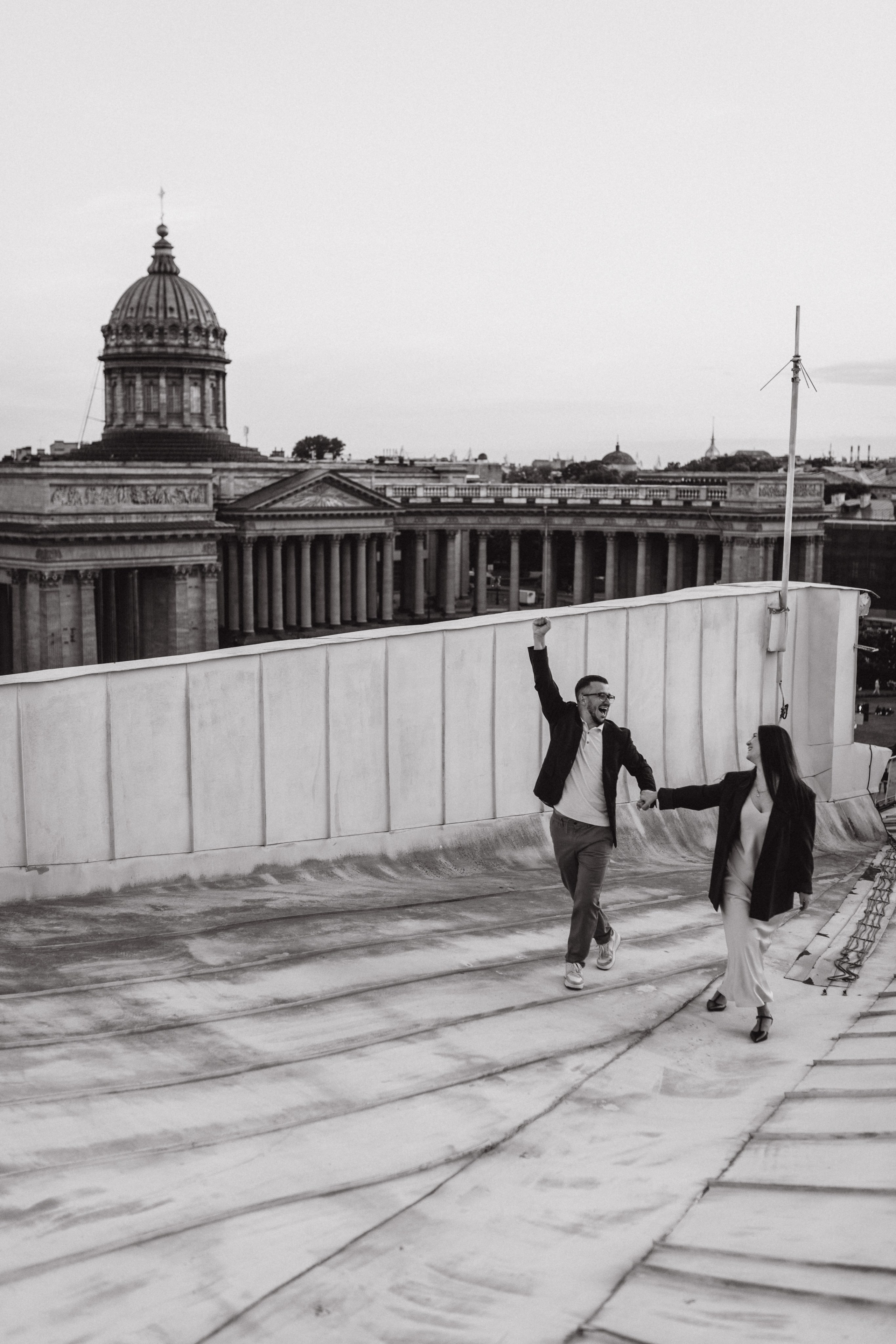 LoveStory на крышах Питера. Фотограф Санкт-Петербург Князева Елизавета