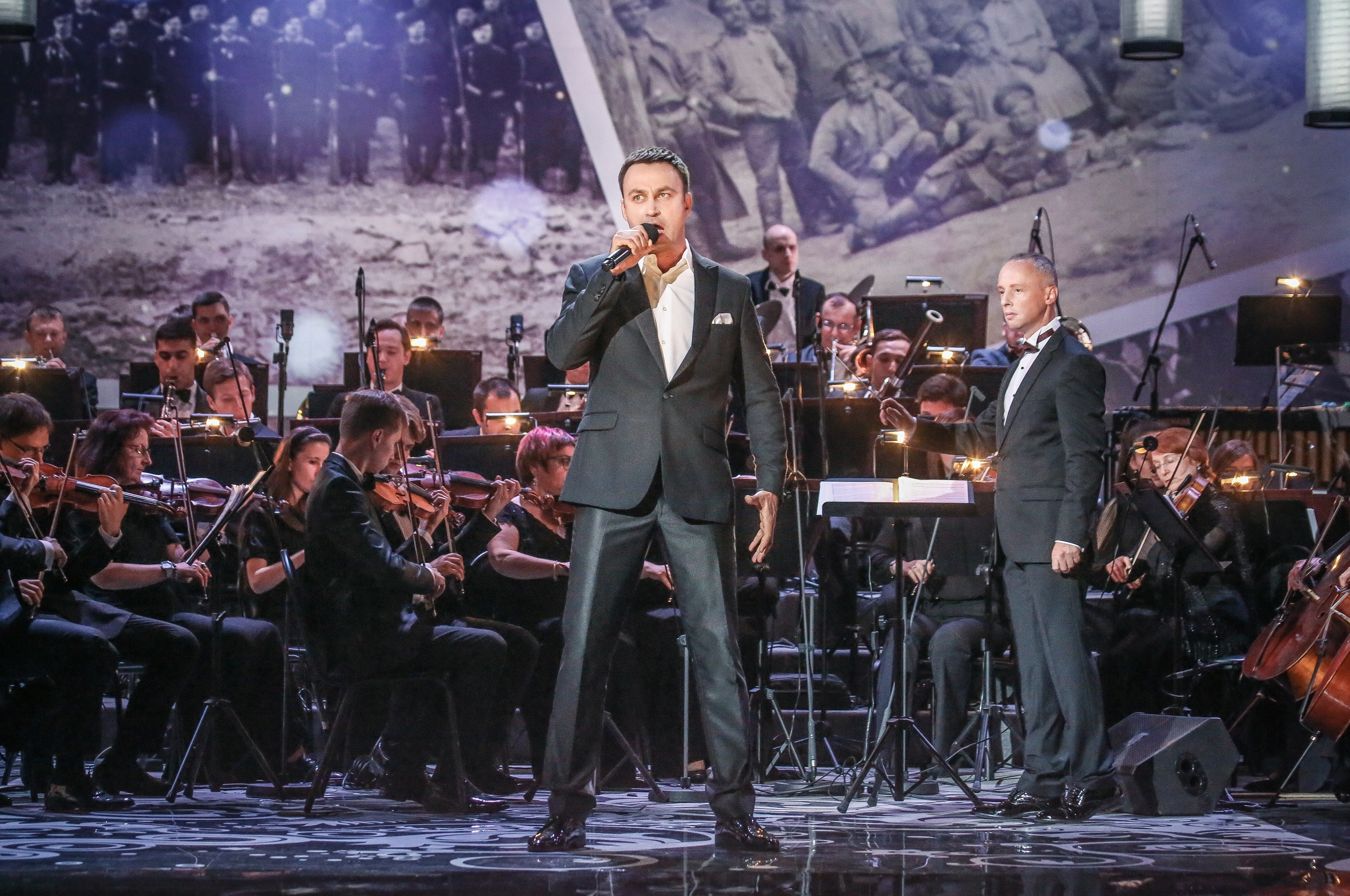 Романтика революции. Дарья Письменюк / Darya Leitstern — фотограф, музыкант, журналист, путешественник