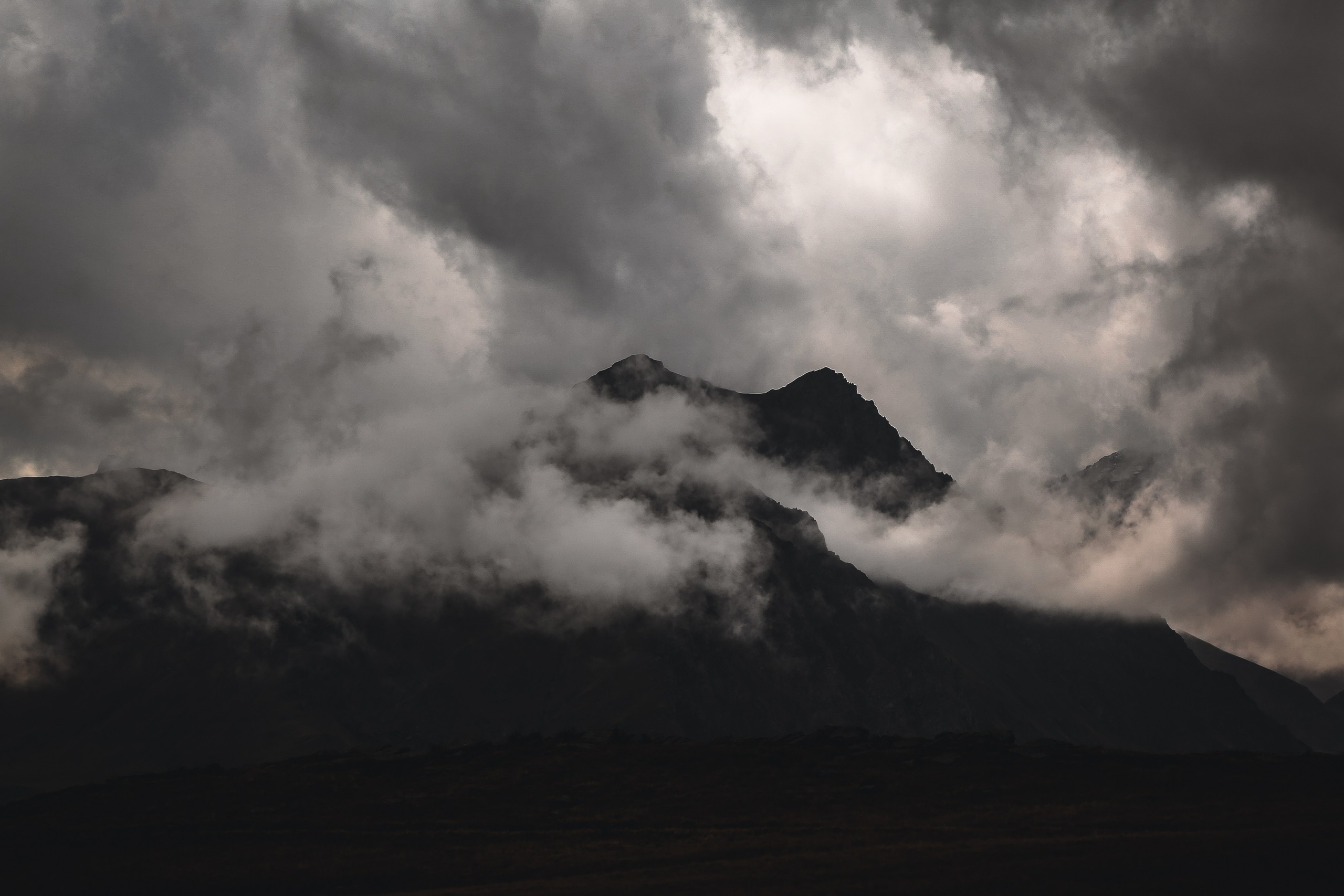 Кавказ: Беспощадный Бермамыт. Дарья Письменюк / Darya Leitstern — фотограф, музыкант, журналист, путешественник