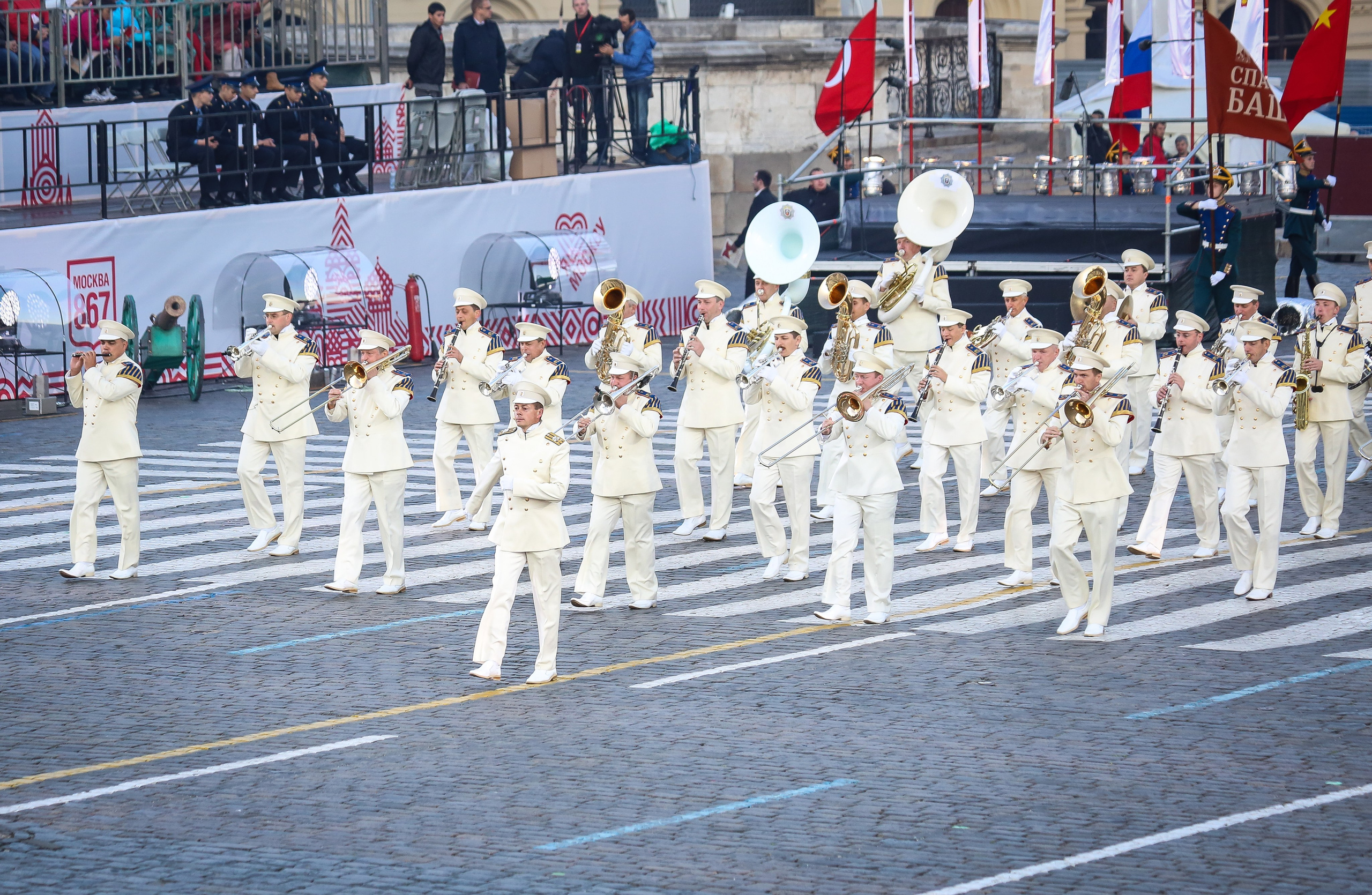 Фестиваль «Спасская башня» — 2014. Дарья Письменюк / Darya Leitstern — фотограф, музыкант, журналист, путешественник