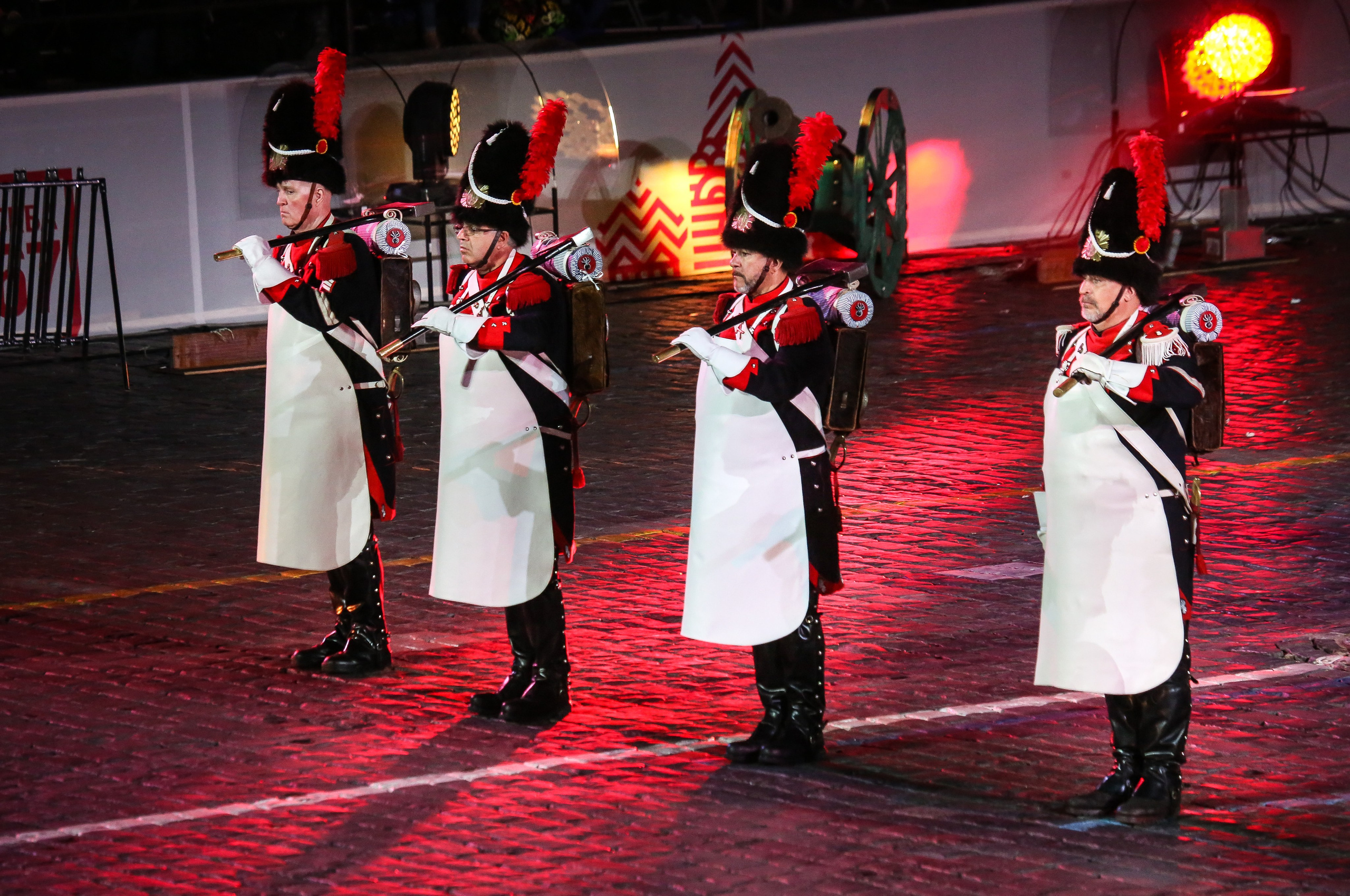 Фестиваль «Спасская башня» — 2014. Дарья Письменюк / Darya Leitstern — фотограф, музыкант, журналист, путешественник
