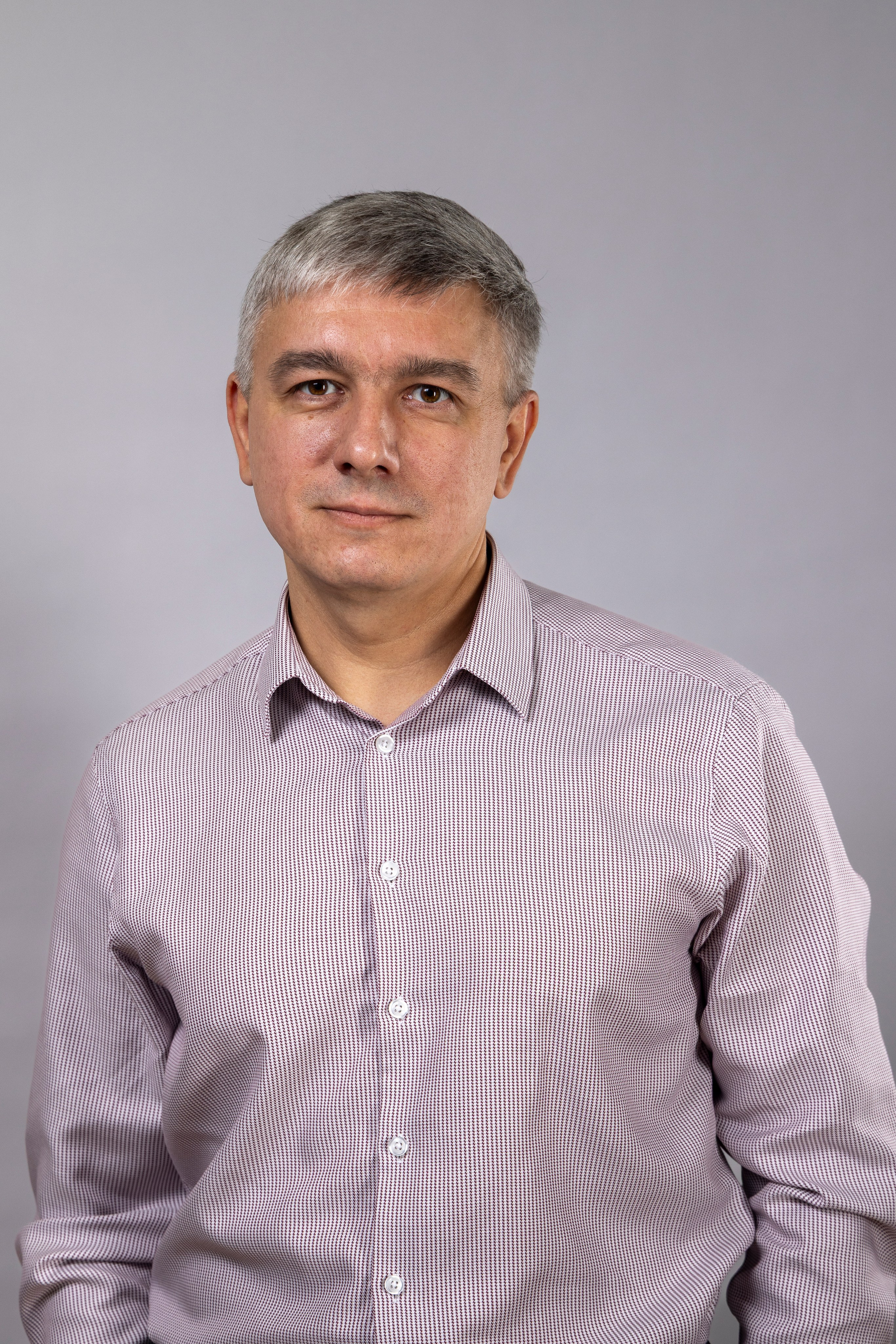 Иван, бизнес-портрет. Фотограф Андрей Зикеев, фотостудия AzArt Studio в Москве