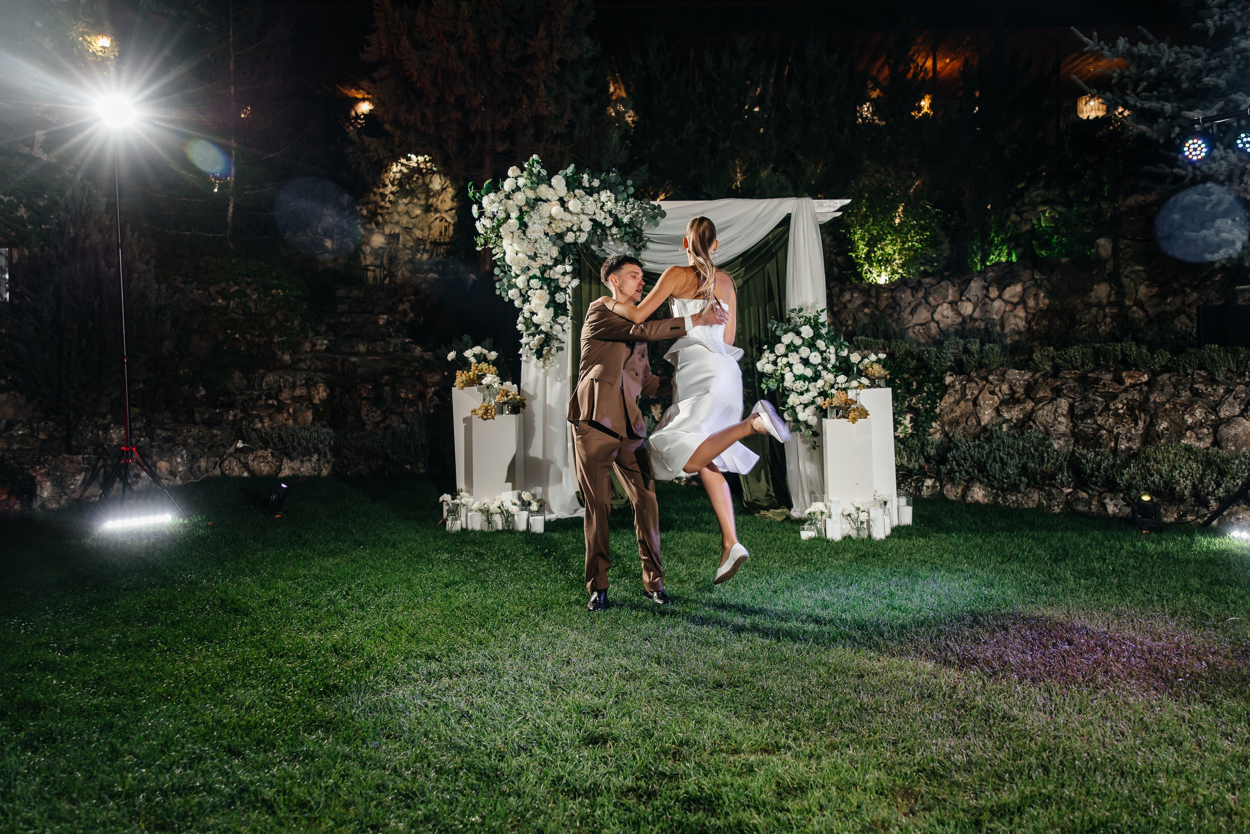 Анонс свадьбы для Павла и Евгении. Усадьба Феодоро. Свадебный фотограф в Крыму и Севастополе Ольга Баскакова