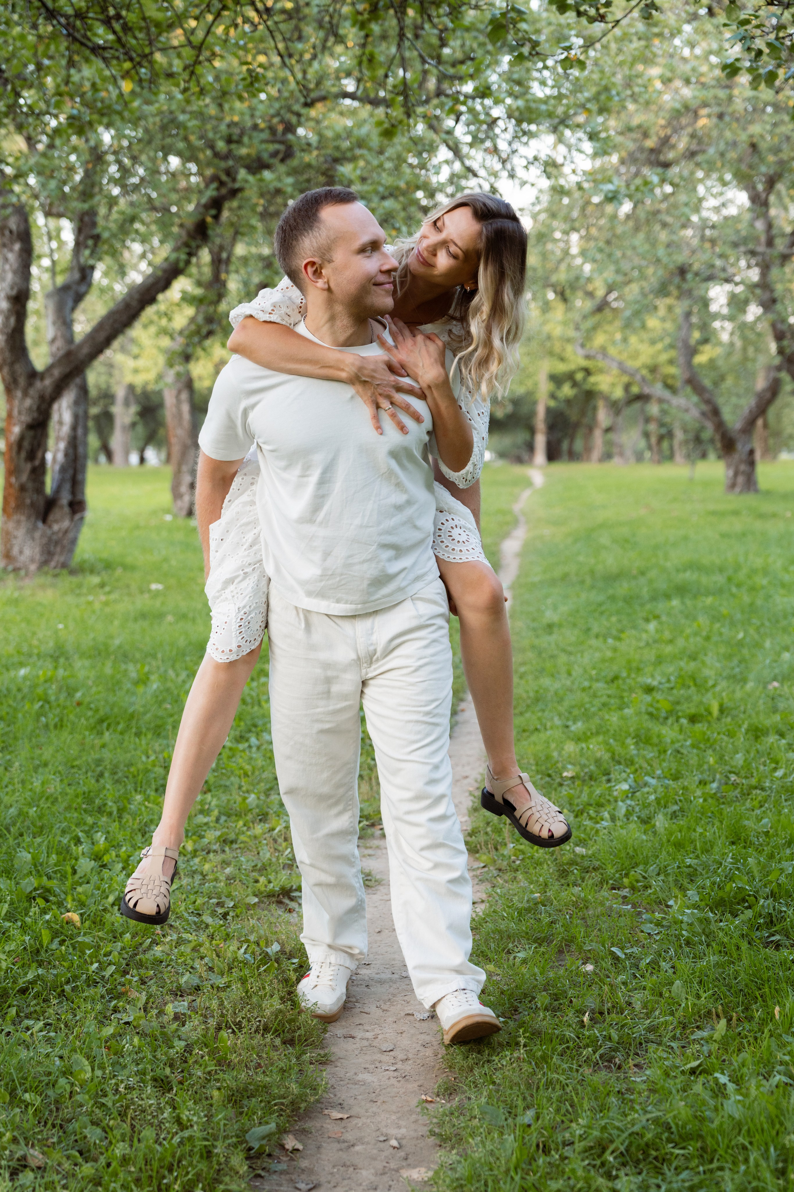 Яблоневый сад. Коммерческий фотограф в Москве