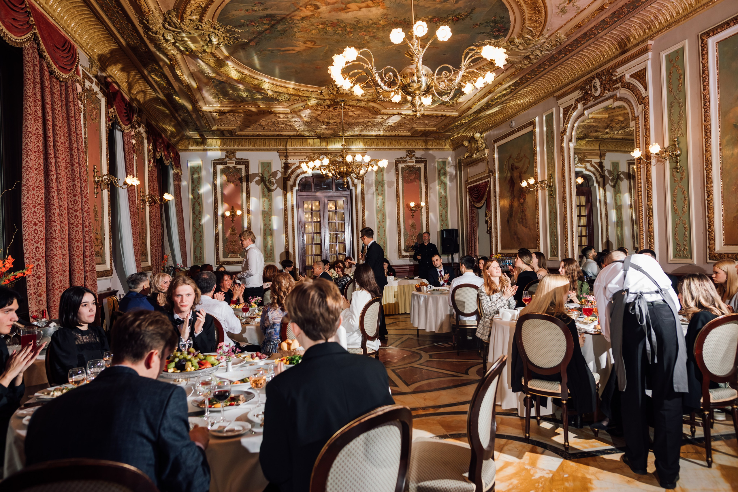 Николай и Дарина, Savoy. Свадебный и семейный фотограф в Москве Евгения Лисина