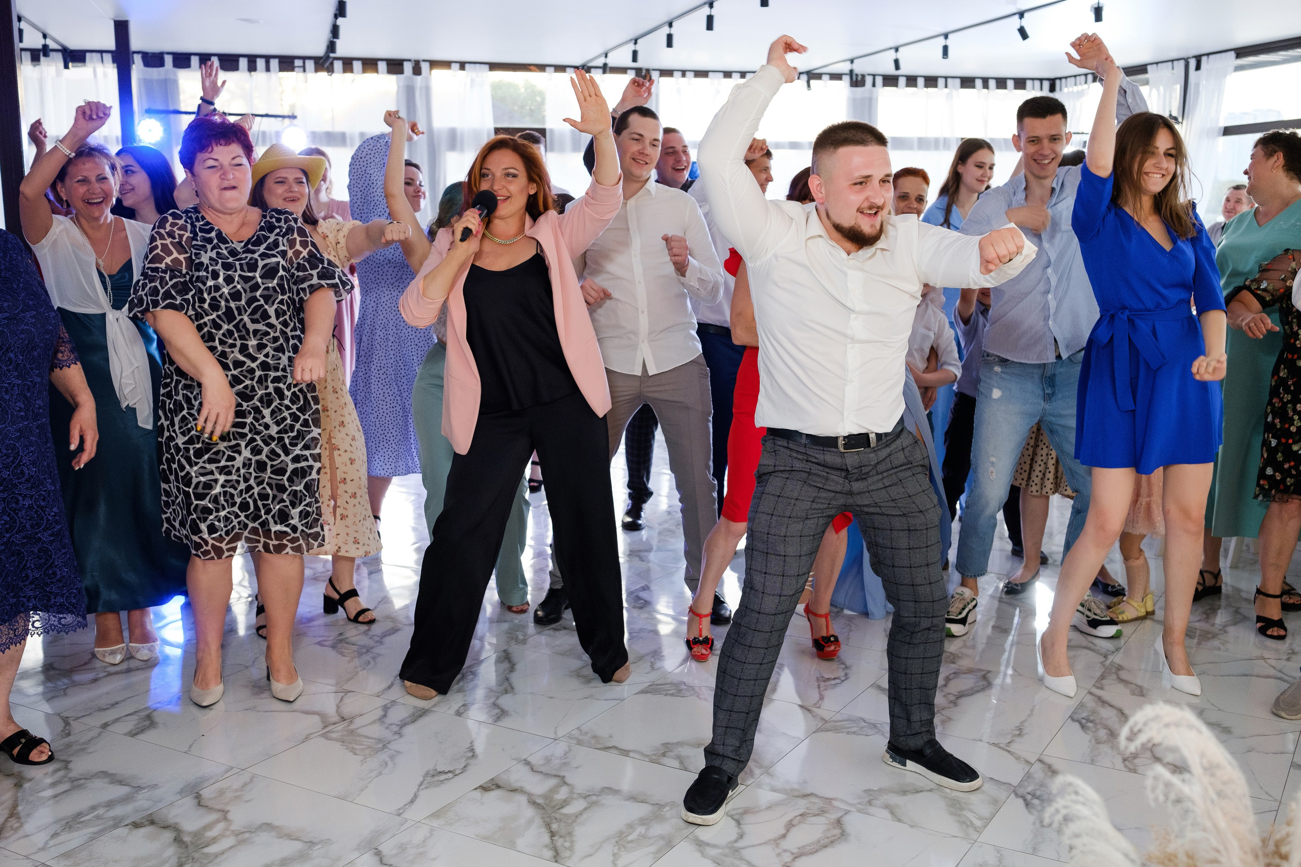 Максим и Дарья. Свадебный фотограф | репортаж | праздники | крещение