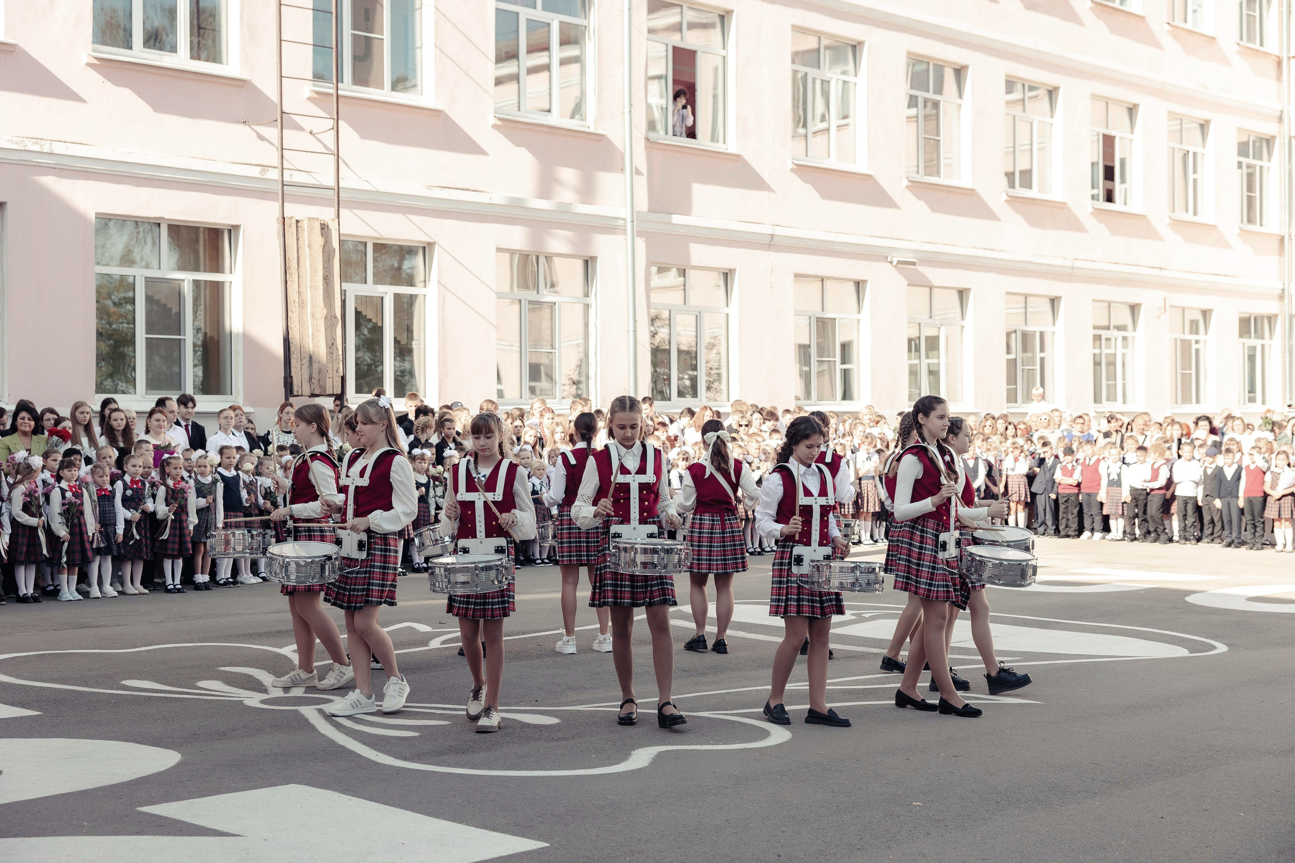 Фотограф первое сентября Нижний Новгород. Алексей Шаров — свадебный и репортажный фотограф в Нижнем Новгороде