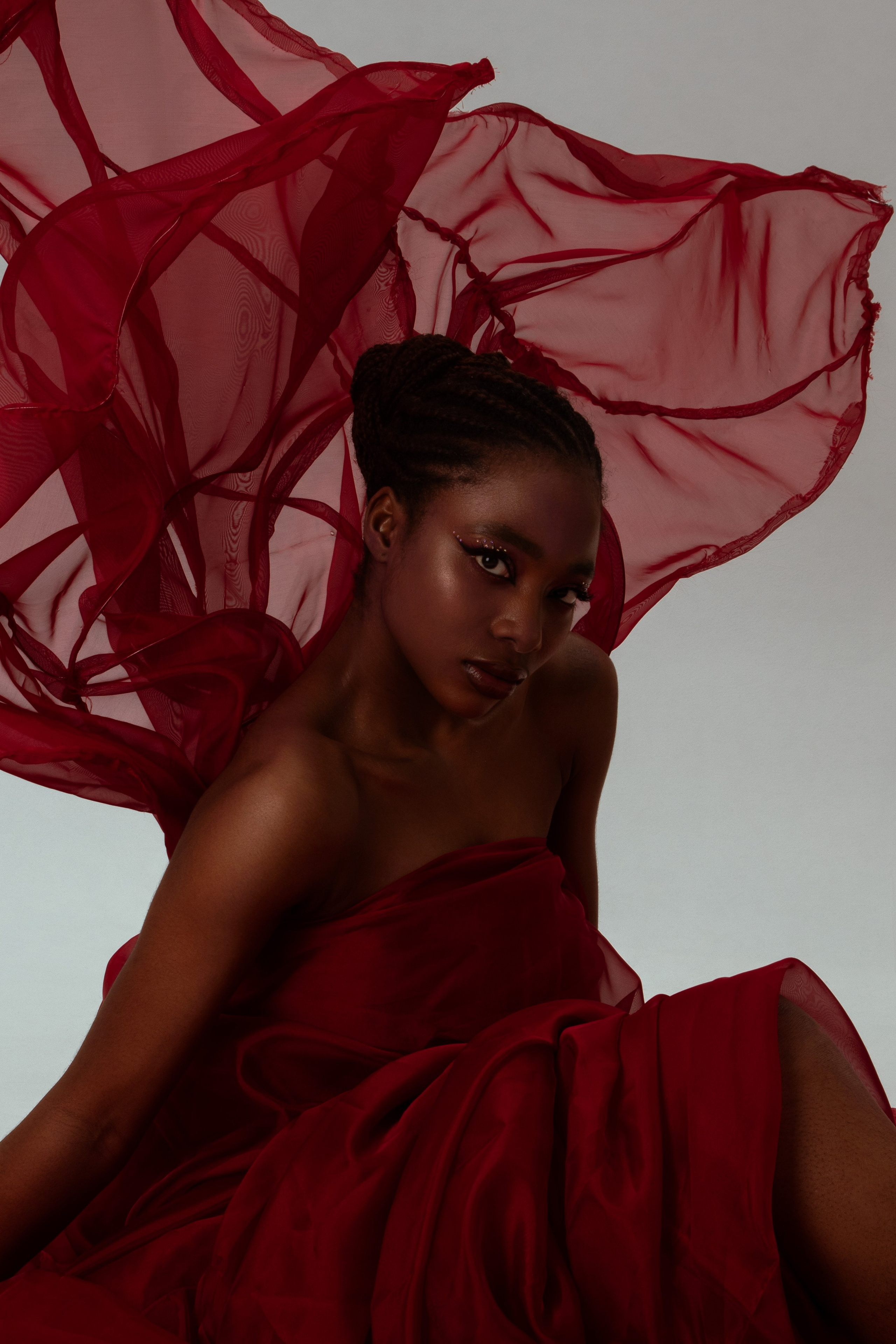 JoyAlabi. Фотограф продюсер съемок Йолдыз Плетнева